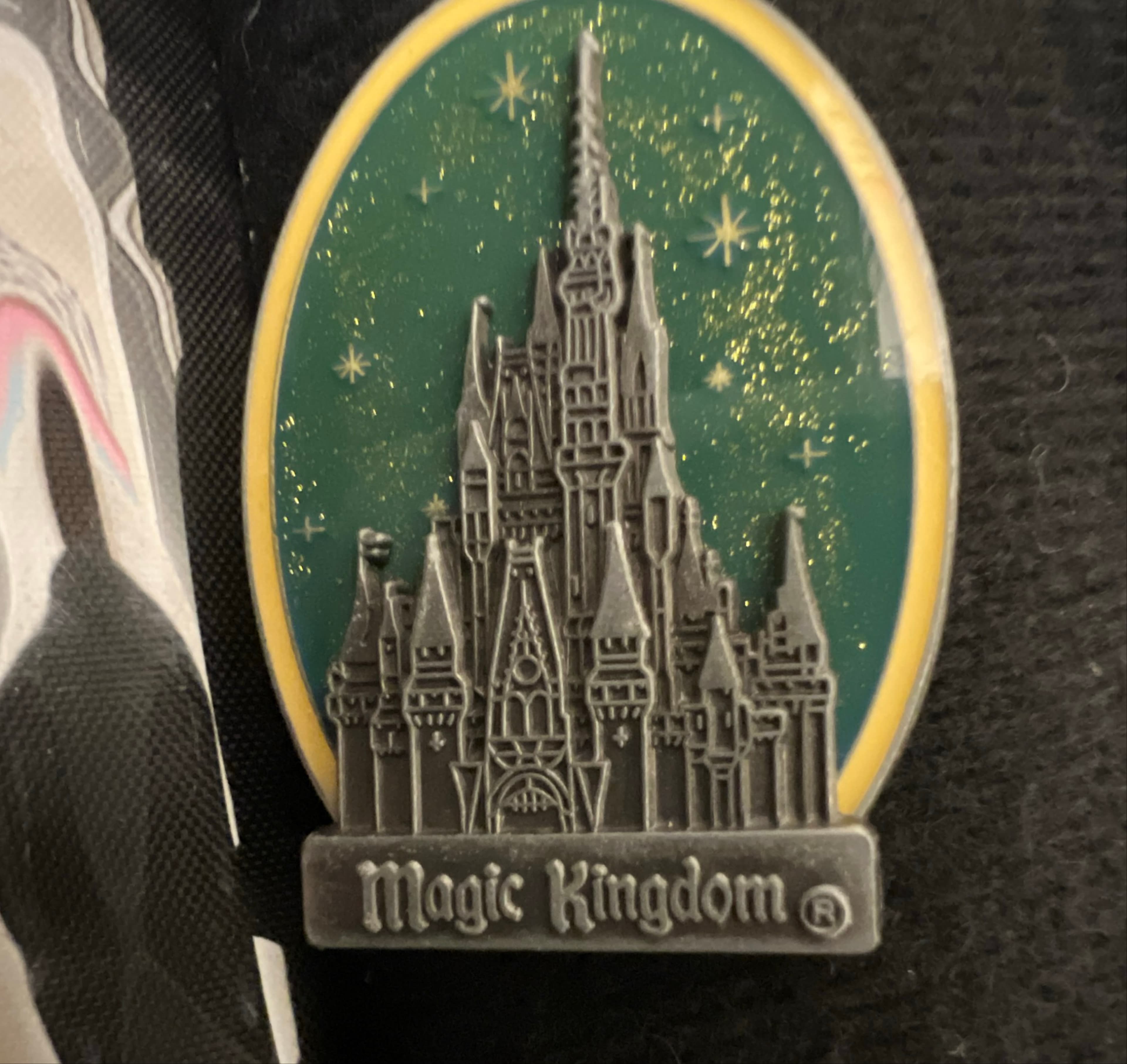 Magic Kingdom Cinderella Castle Green Glitter Pin front