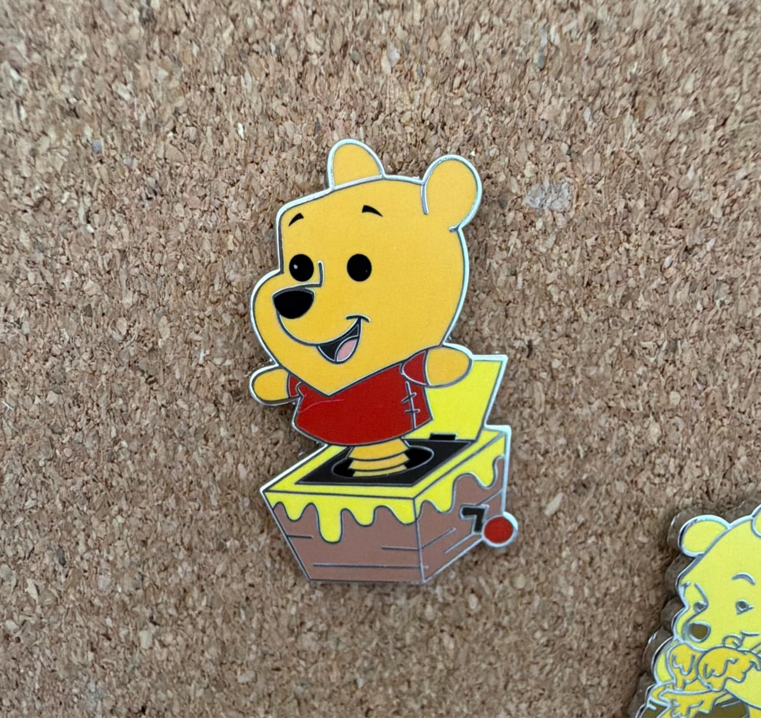 Winnie the Pooh - Toys in a Box Mystery Pin front