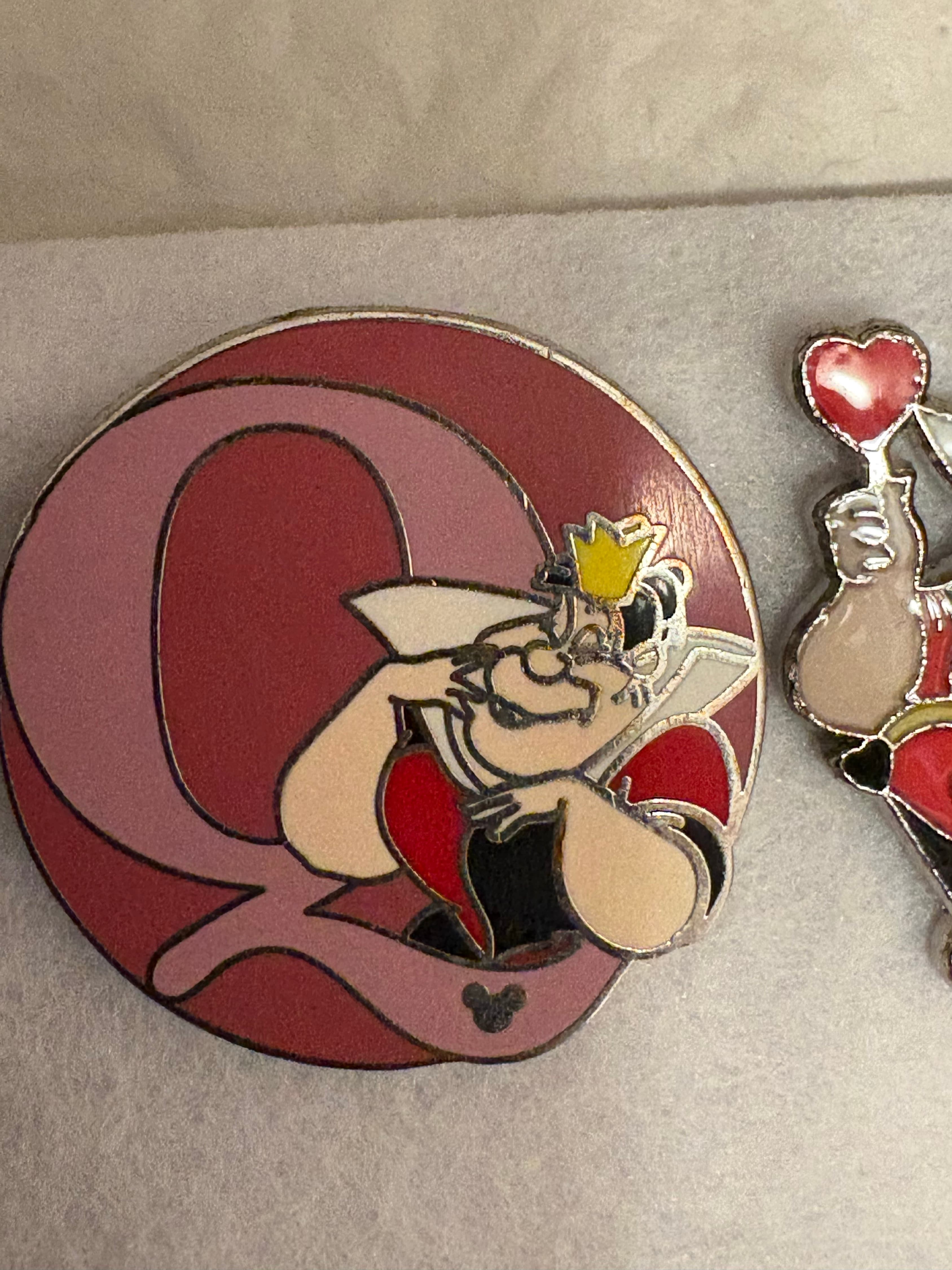 Q for Queen of Hearts - Hidden Mickey Character Alphabet Series front