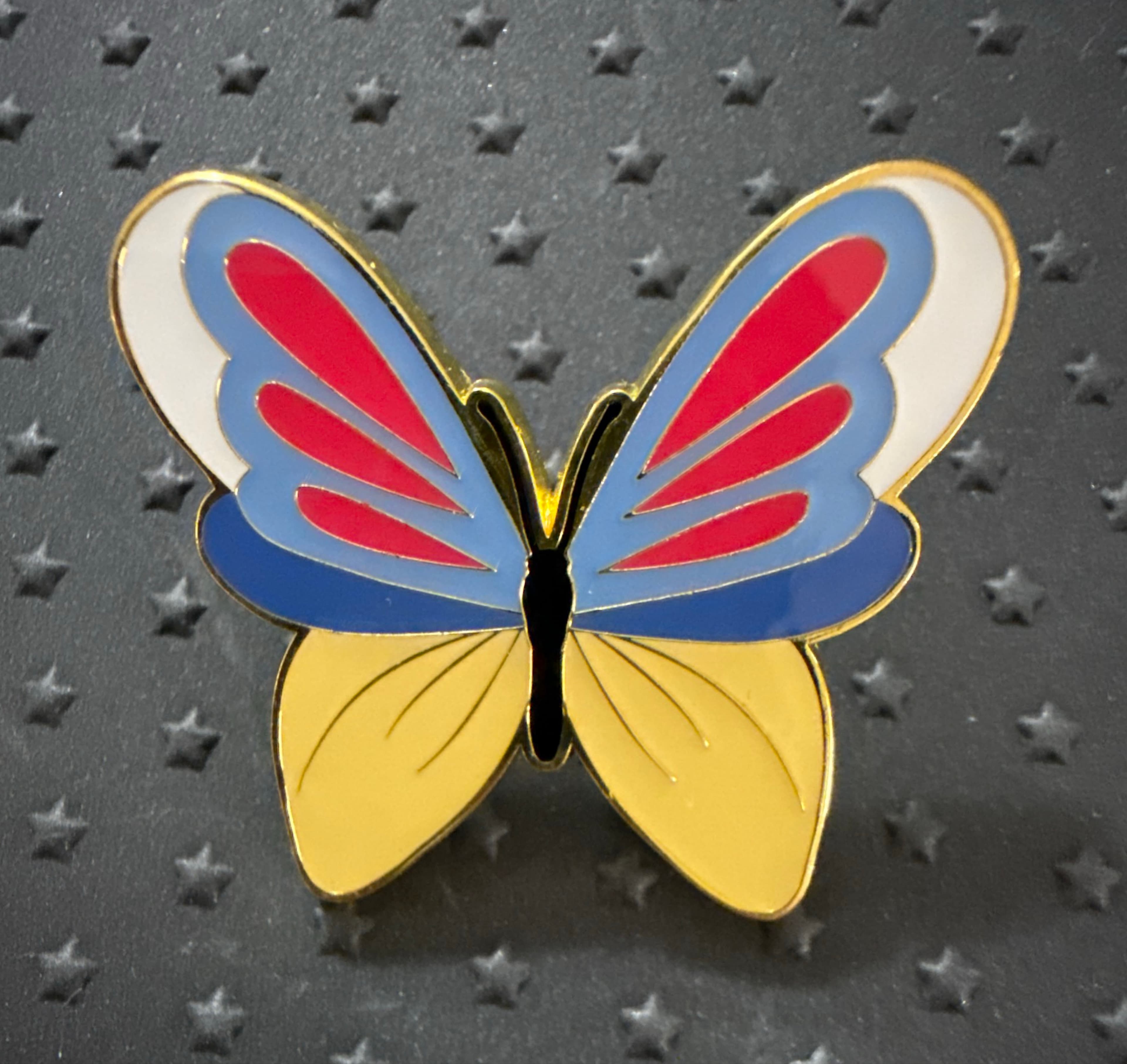 Loungefly Disney Princess Butterfly Blind Box Pin - Snow White front