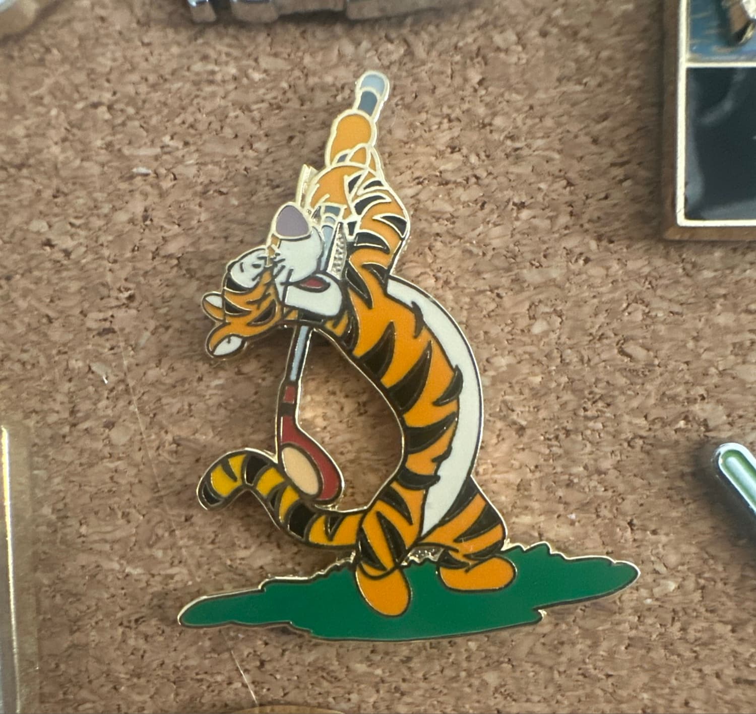 Tigger Playing Golf front