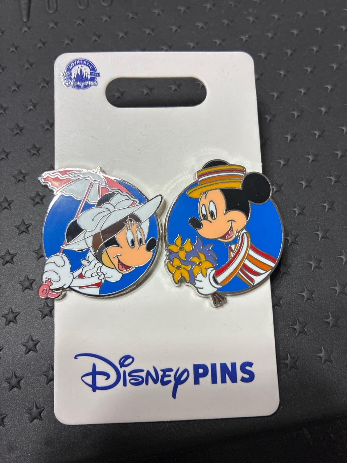 Mickey & Minnie as Mary Poppins & Bert Pin Set front