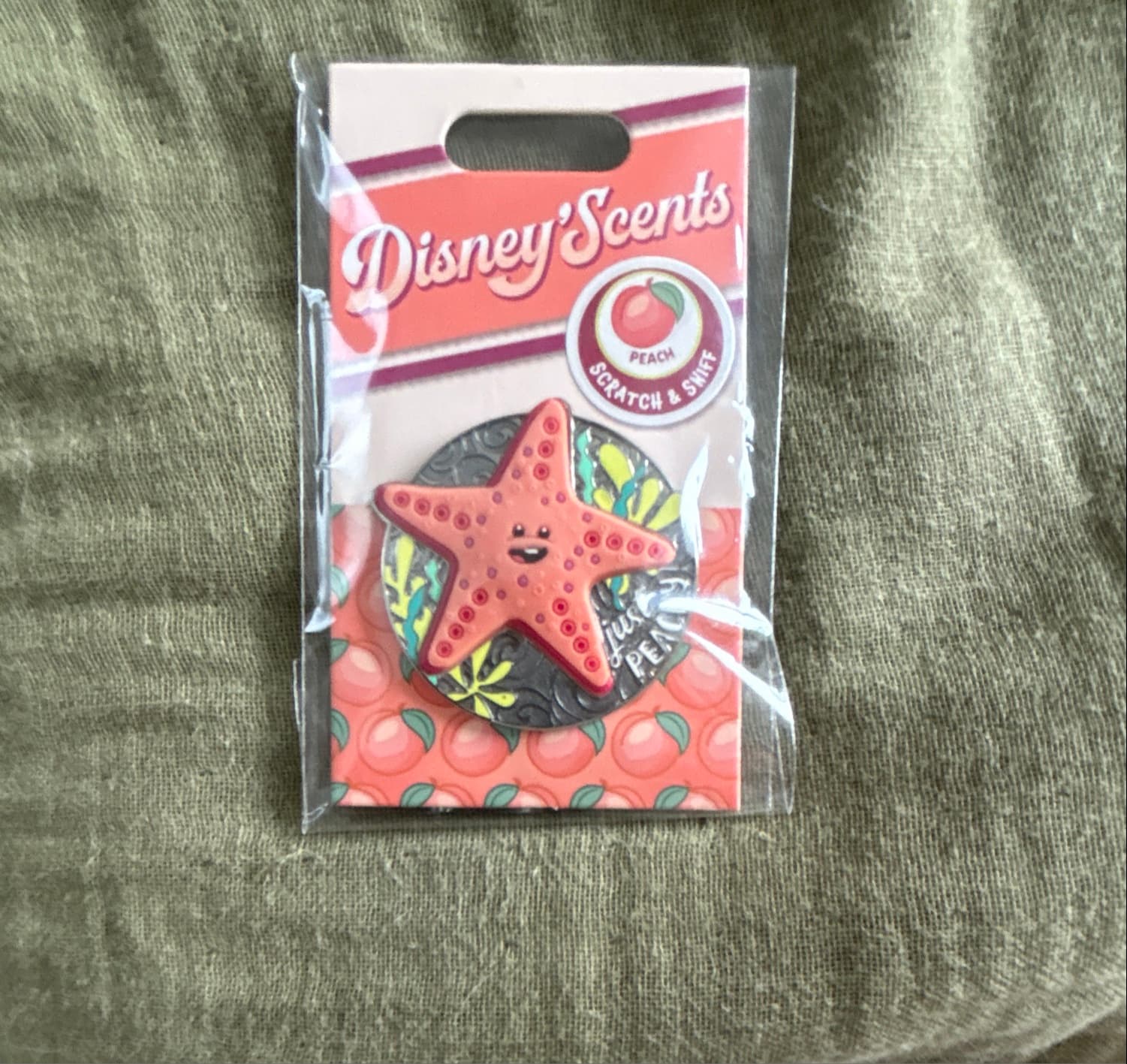 Disney Scents Peach Starfish Pin front