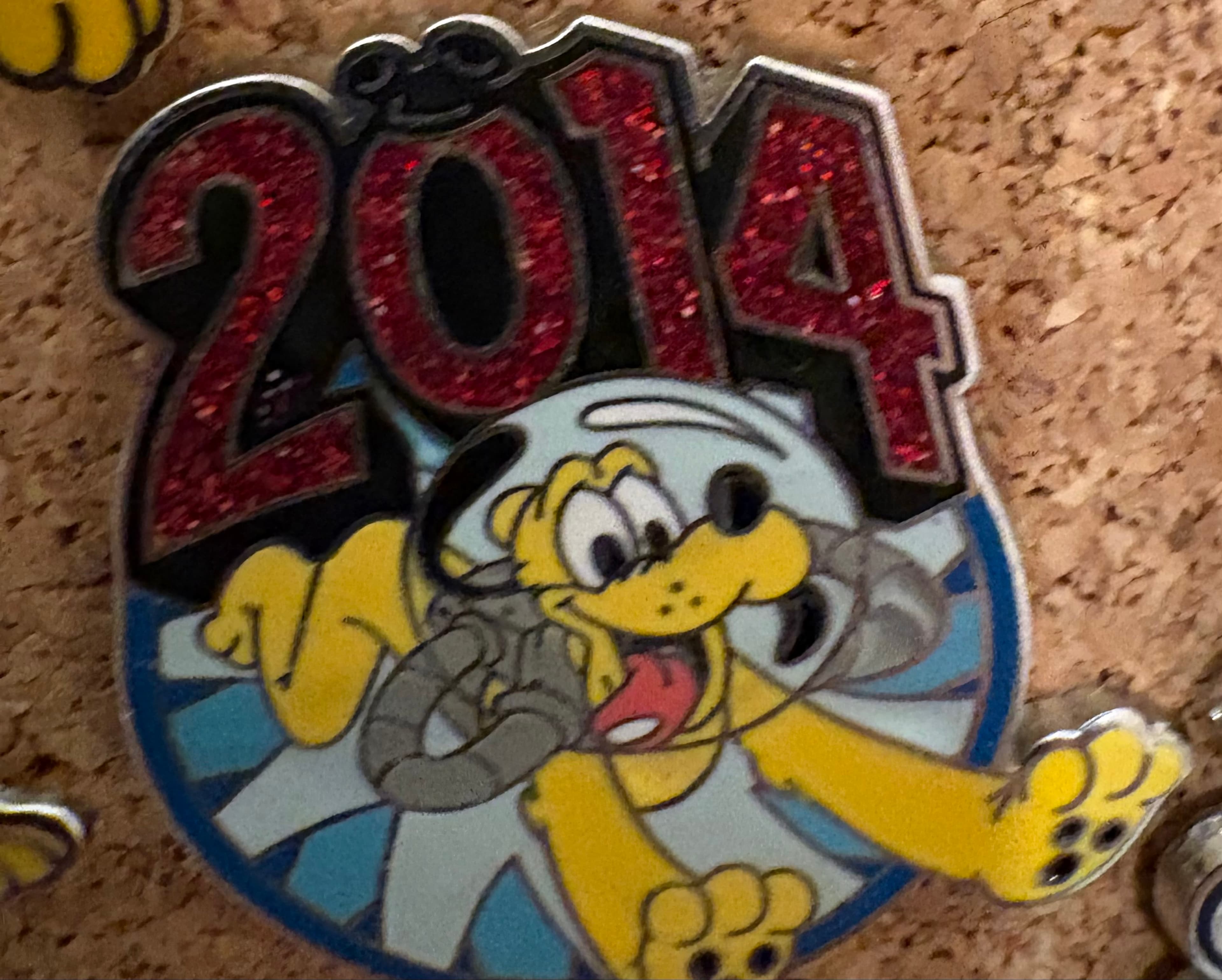 Pluto - Characters and Icons 2014 Glitter Logo Booster Set front