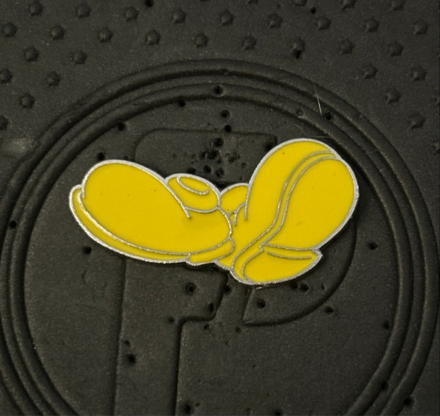 Yellow Mickey Shoes - Best of Mickey Set front