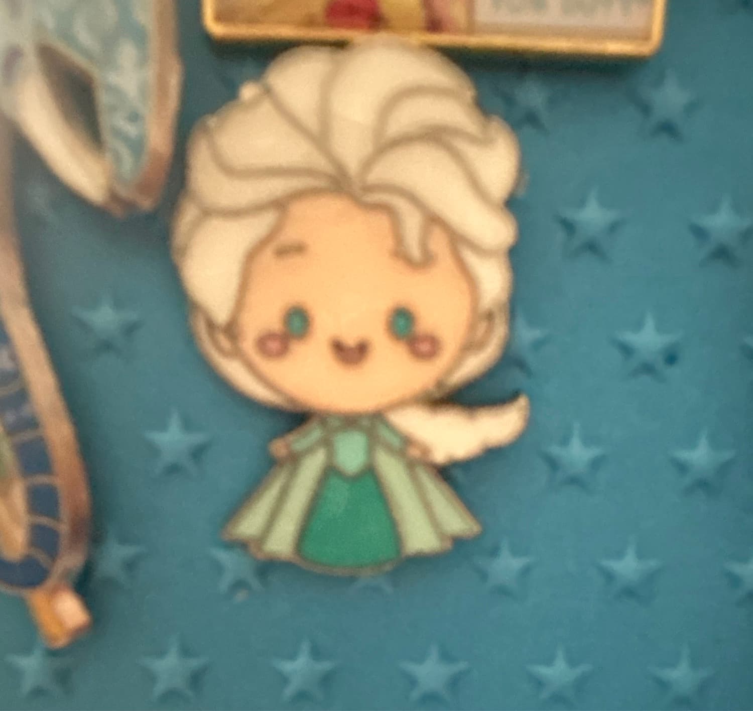 Cute Elsa Frozen front