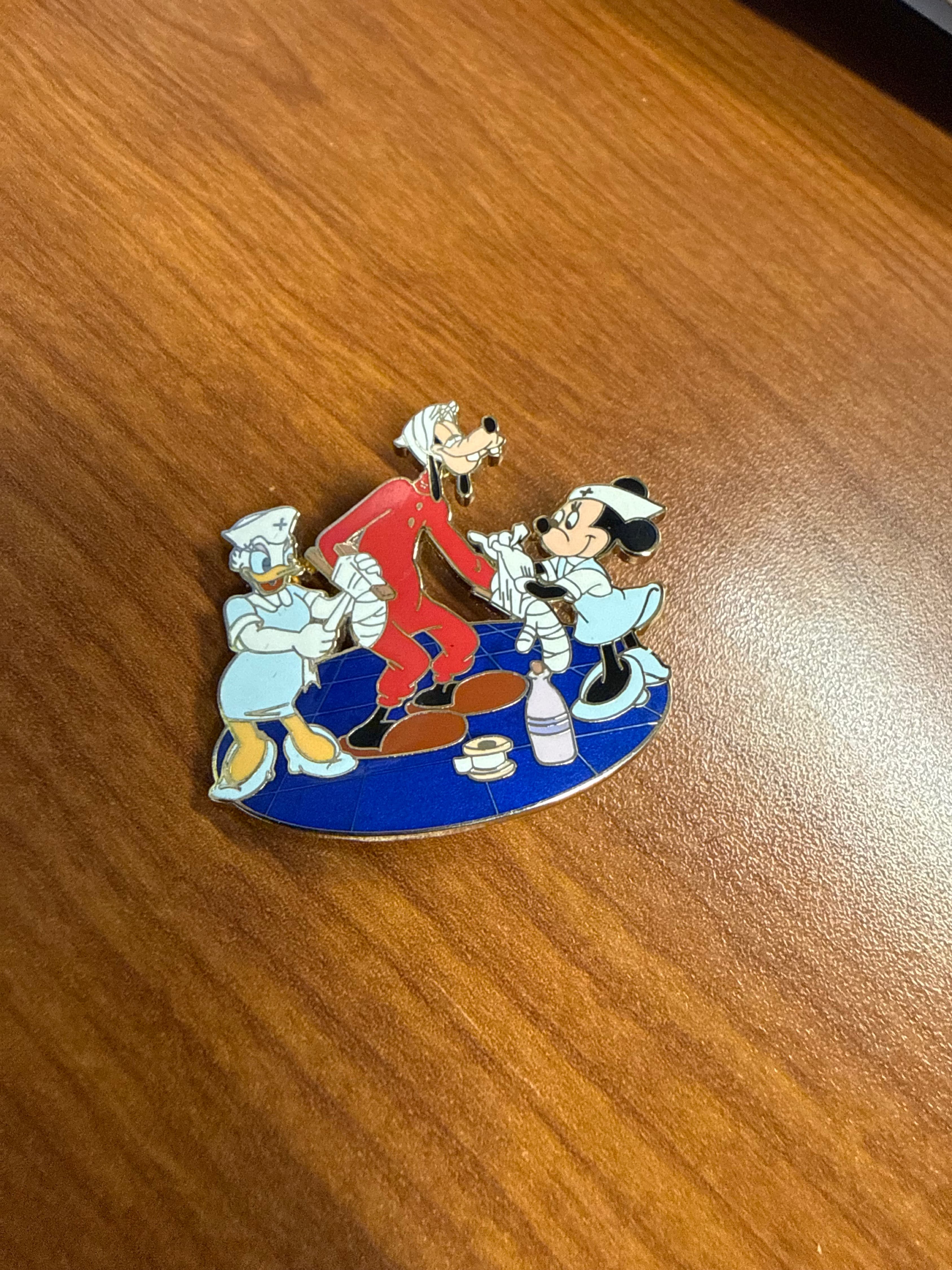 Nurses Day 2007 Minnie Goofy Daisy front