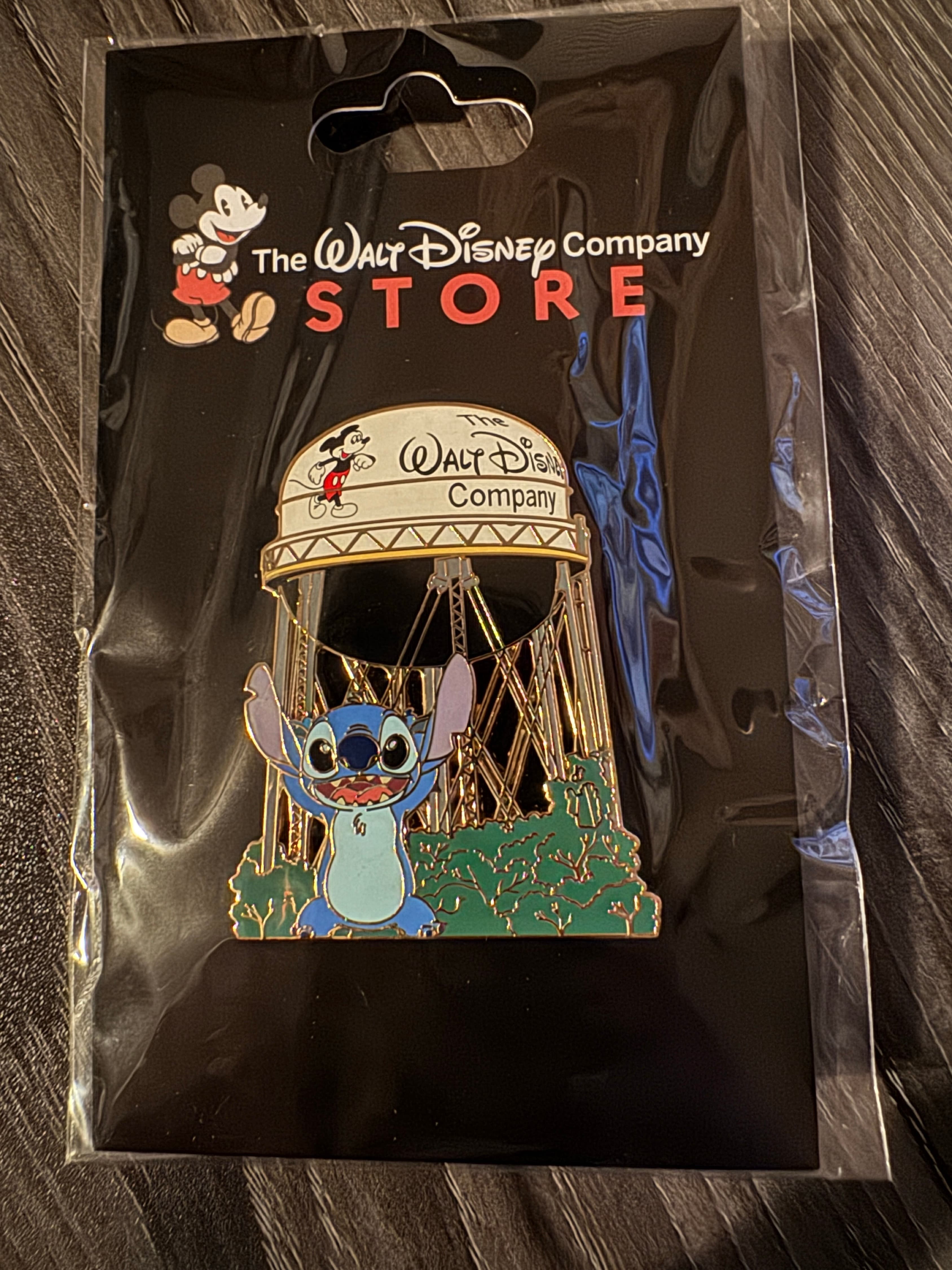 DEC Walt Disney Studios Burbank Lot Water Tower Stitch Cast Pin front