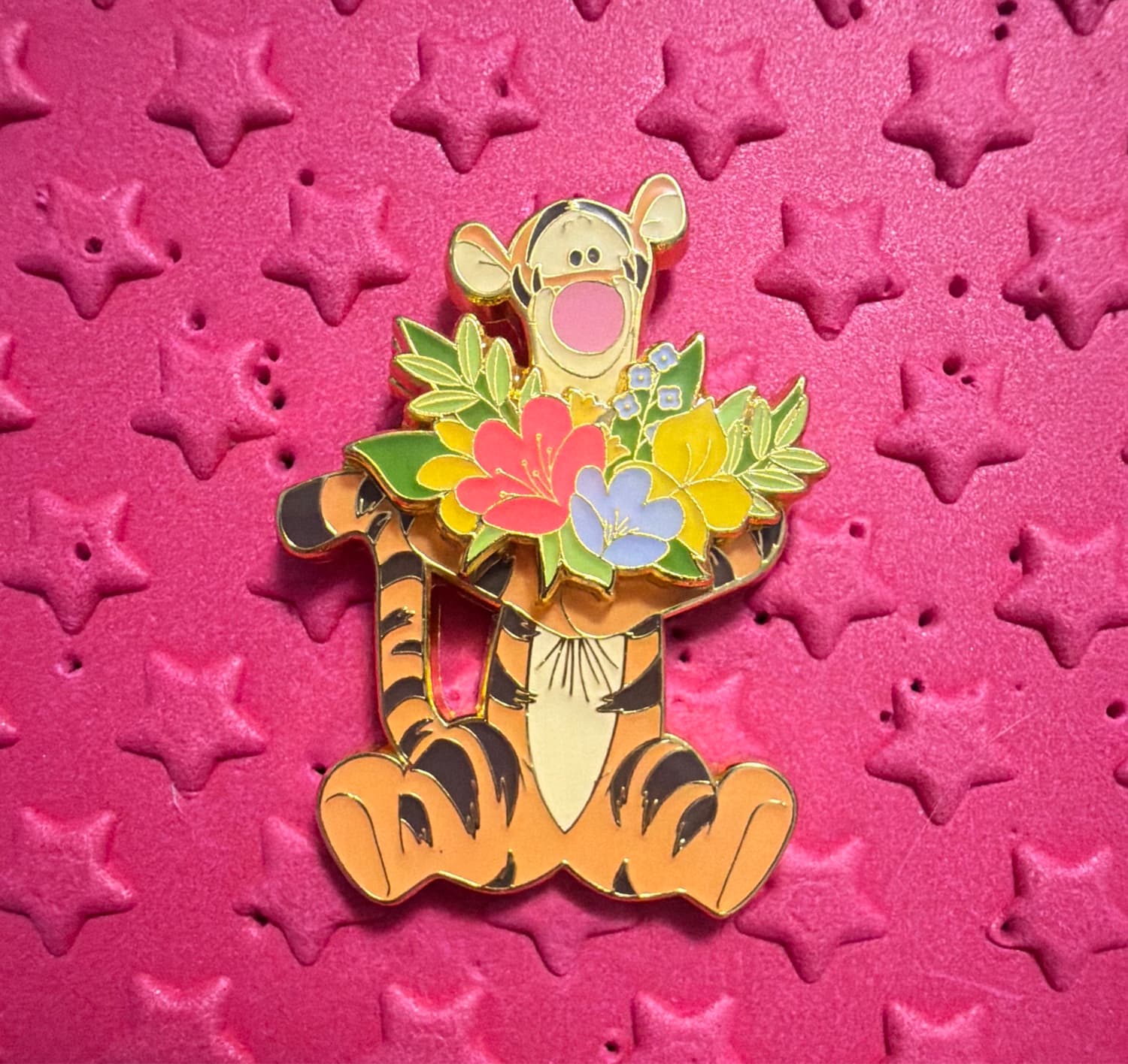 Tigger - Winnie the Pooh and Friends Floral front