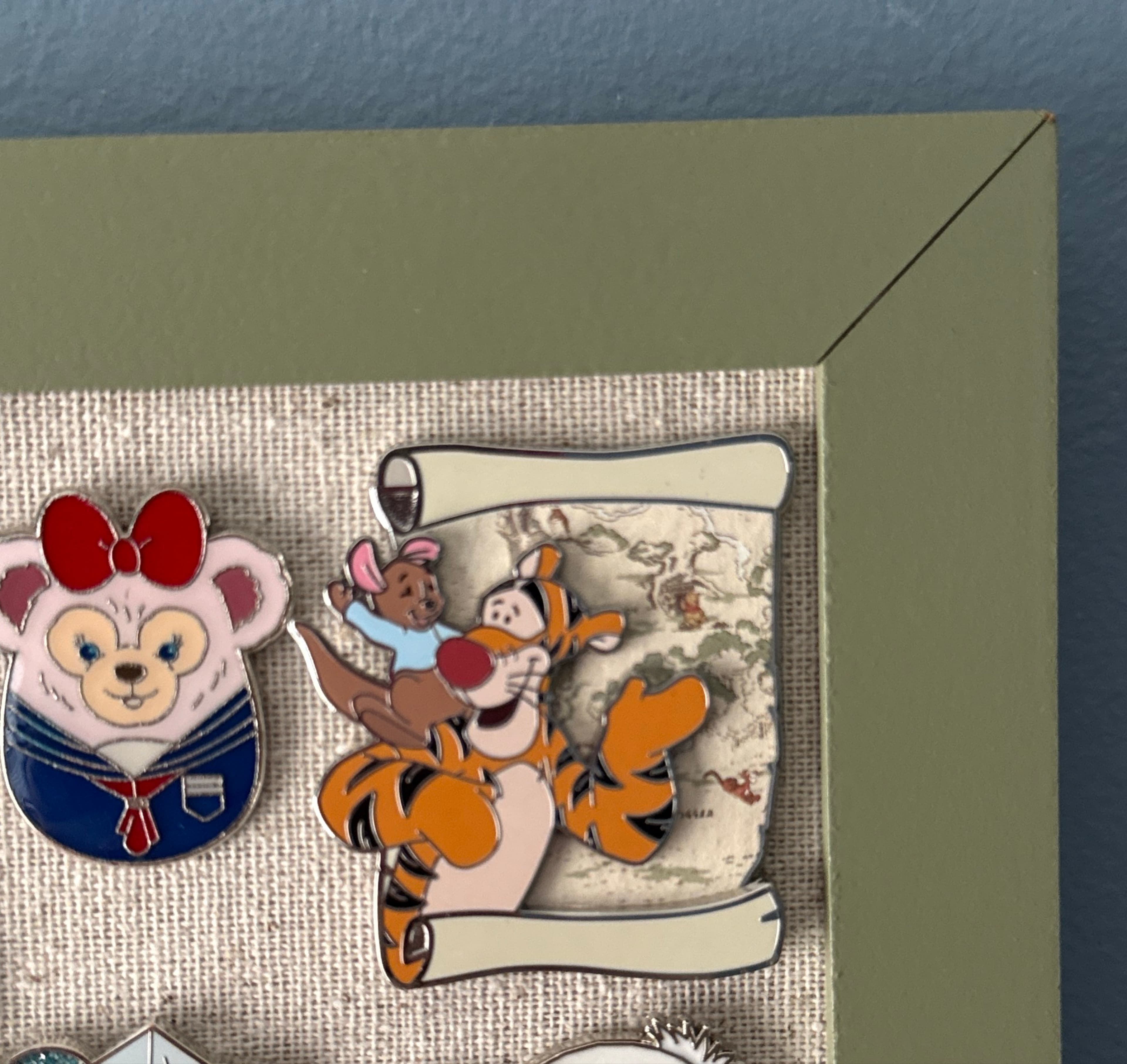 Tigger and Roo - Winnie the Pooh Character Maps front