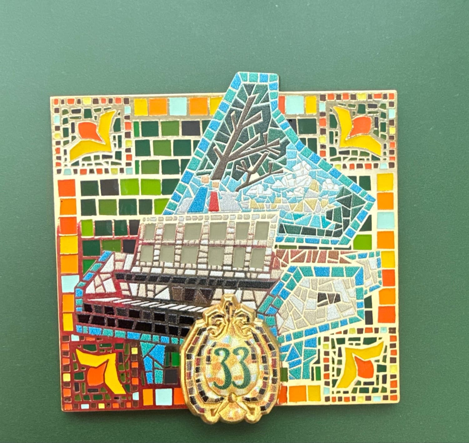 Disneyland Club 33 Emerald 55th Anniversary Grand Piano Pin front