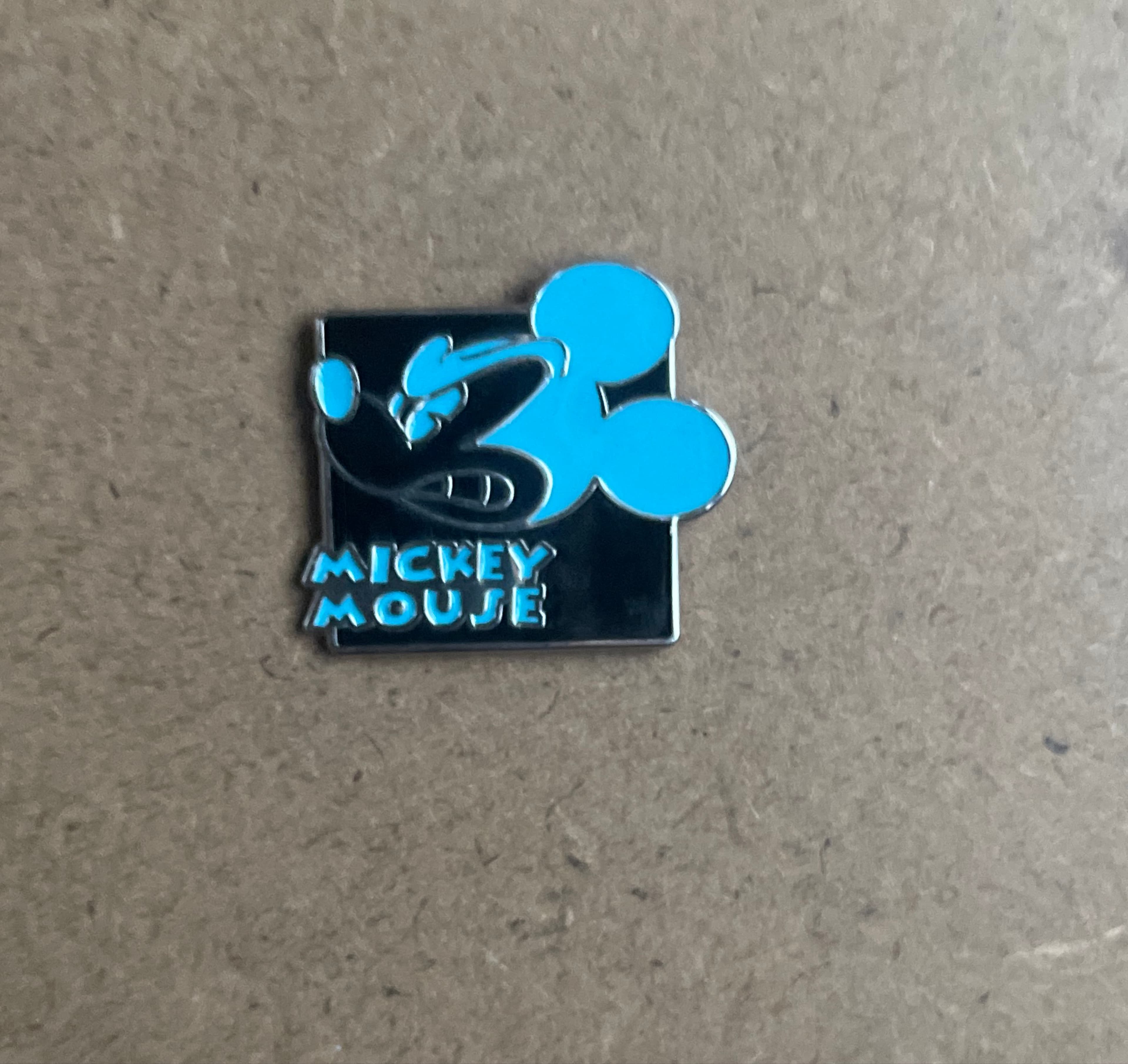 Mickey Mouse Expressions Mystery Pin Set - Winking (Blue) front