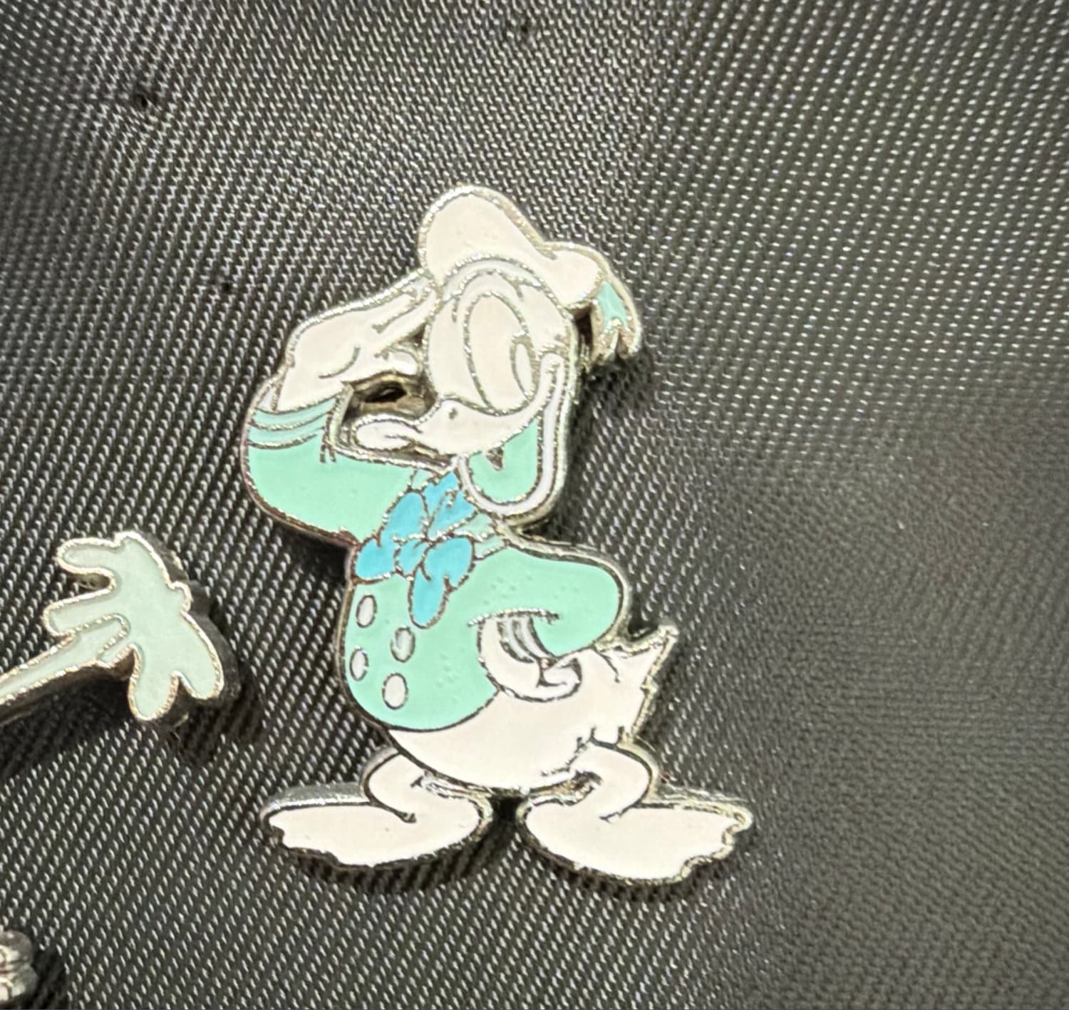 Donald Duck - Disney Salutes (the Military) front