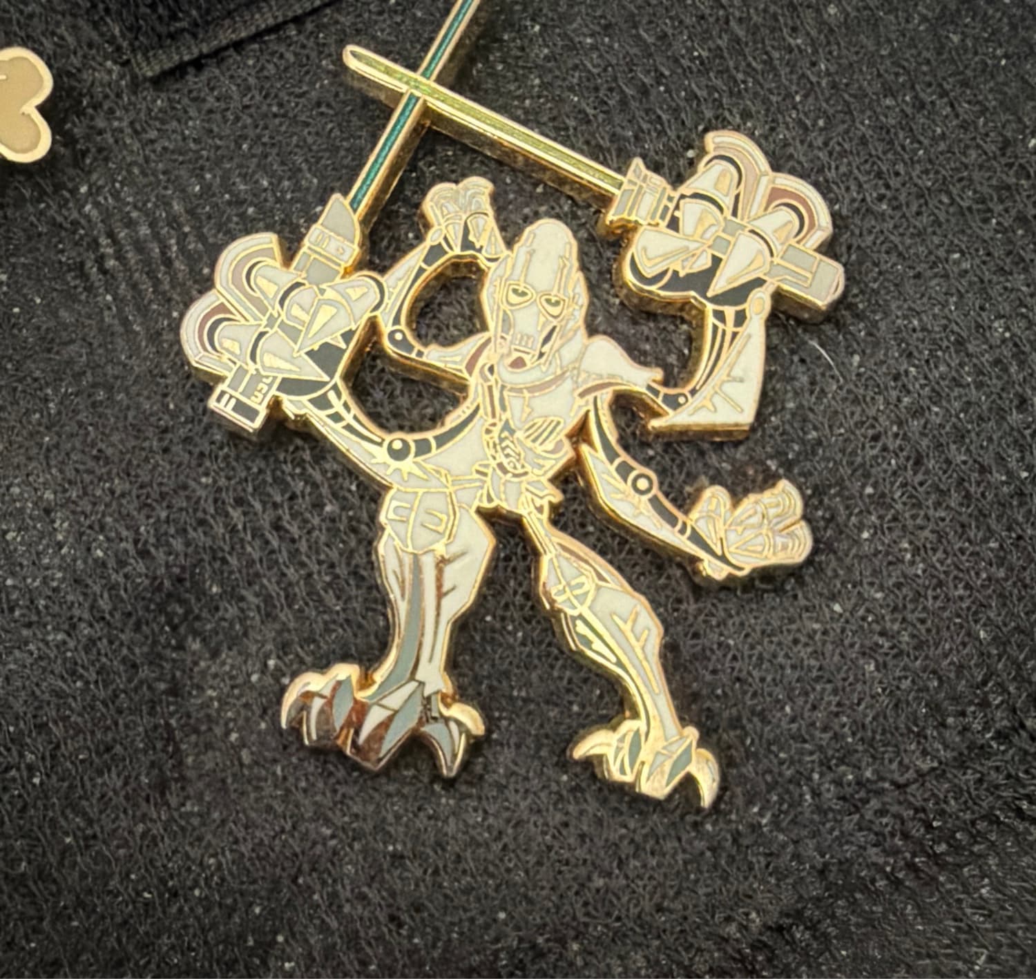 General Grievous with Lightsabers - Star Wars Weekends 2006 front