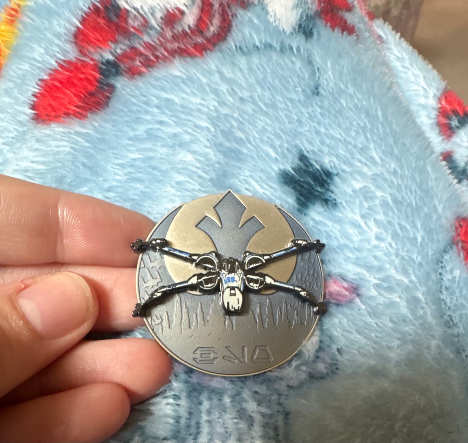 Star Wars: Rogue One - X-Wing & Rebel Alliance Symbol Force for Change Pin front