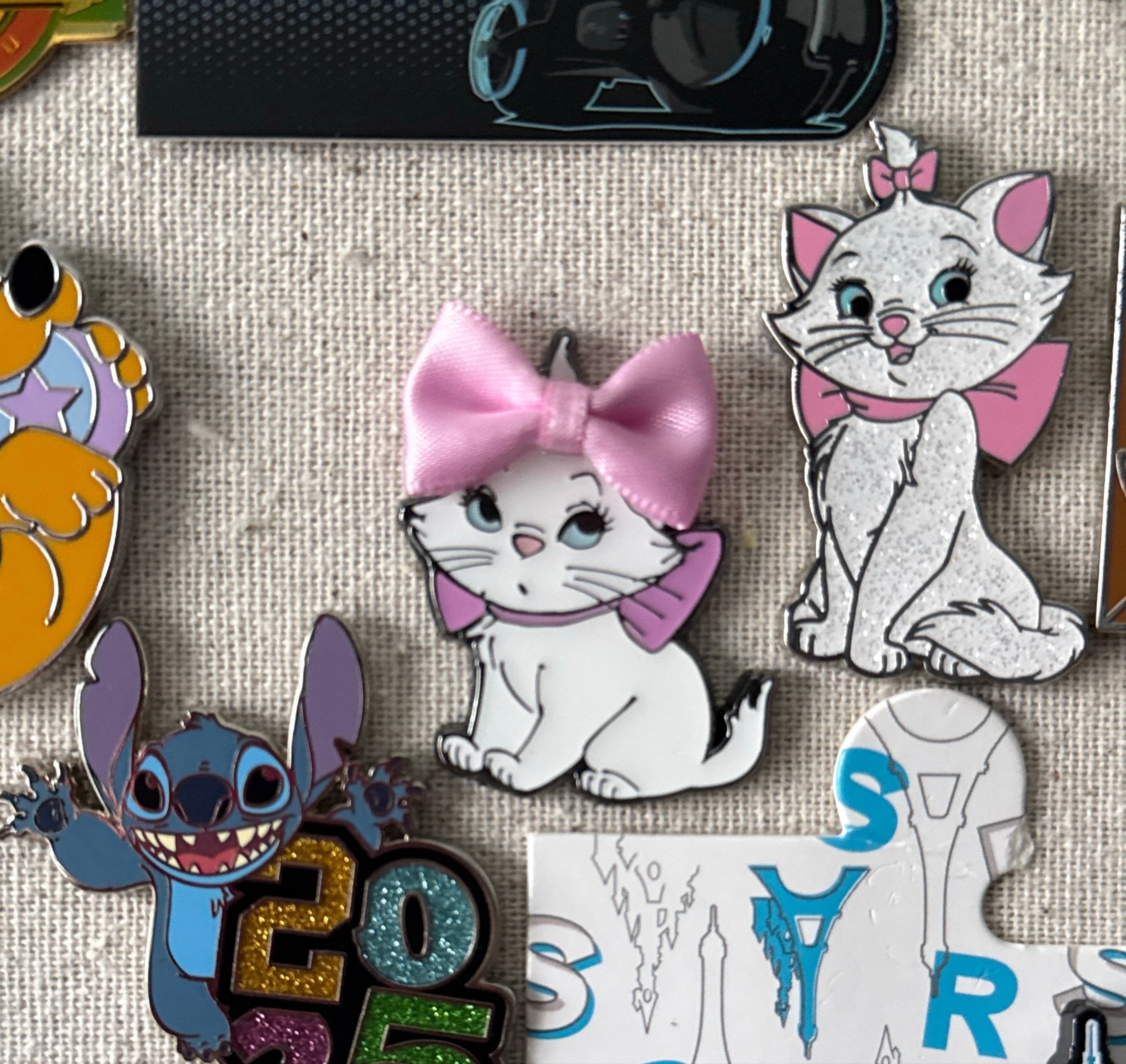 Marie - 3D Pink Bow - Aristocats front