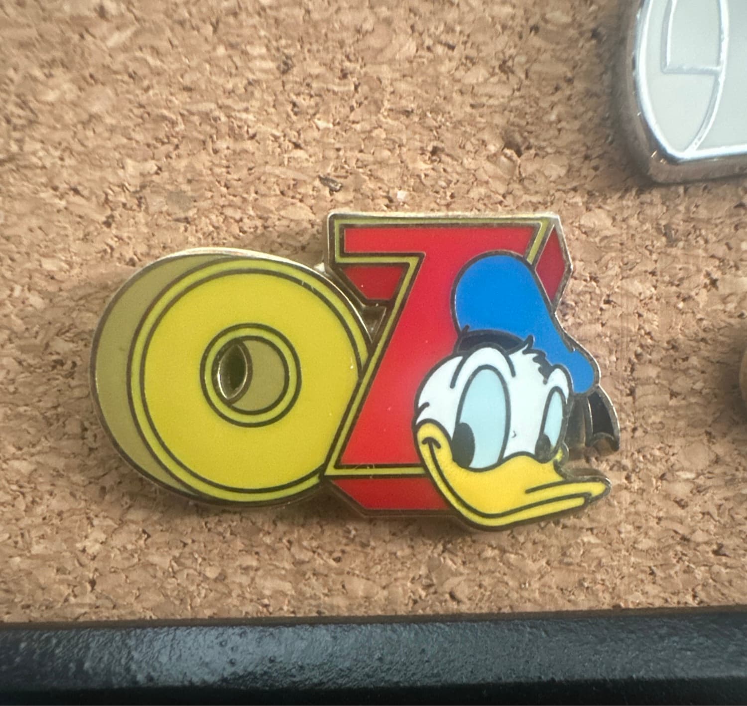 Mickey & Friends Mini Pin Boxed Set - Donald front
