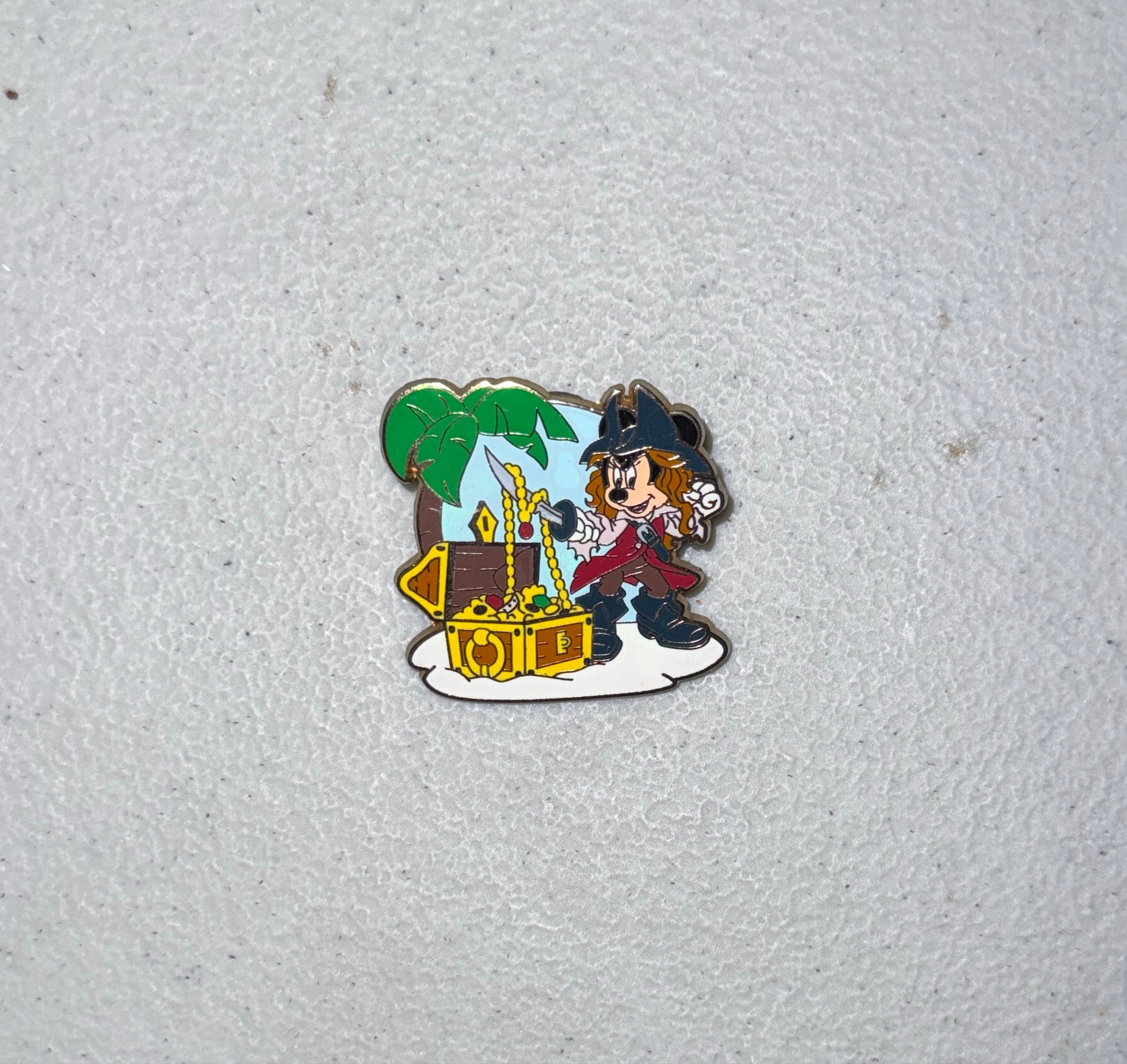 Minnie Mouse as Elizabeth Swann - Disney Pirates Starter Set front