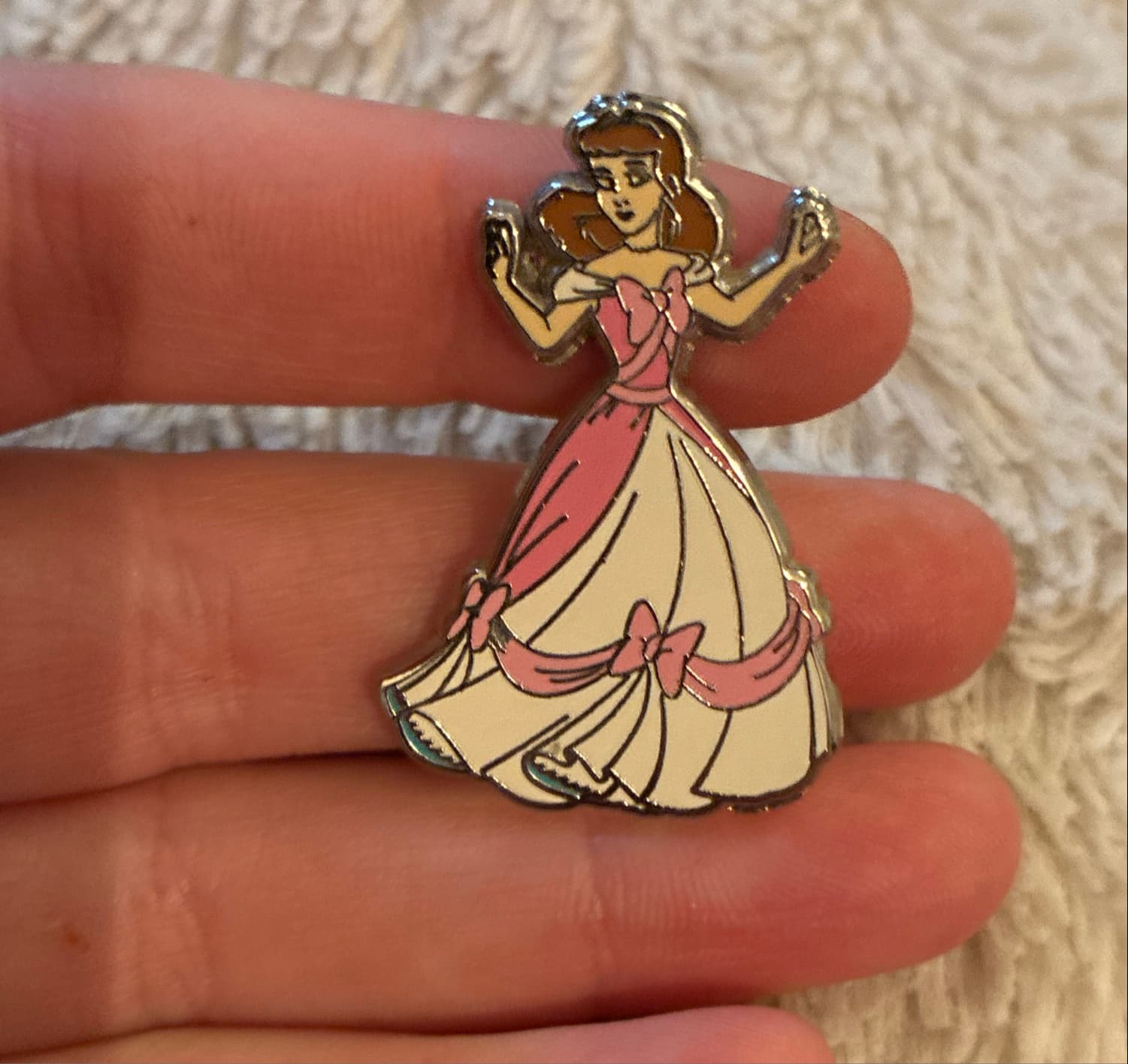 Cinderella and Lady Tremaine Pin Set front