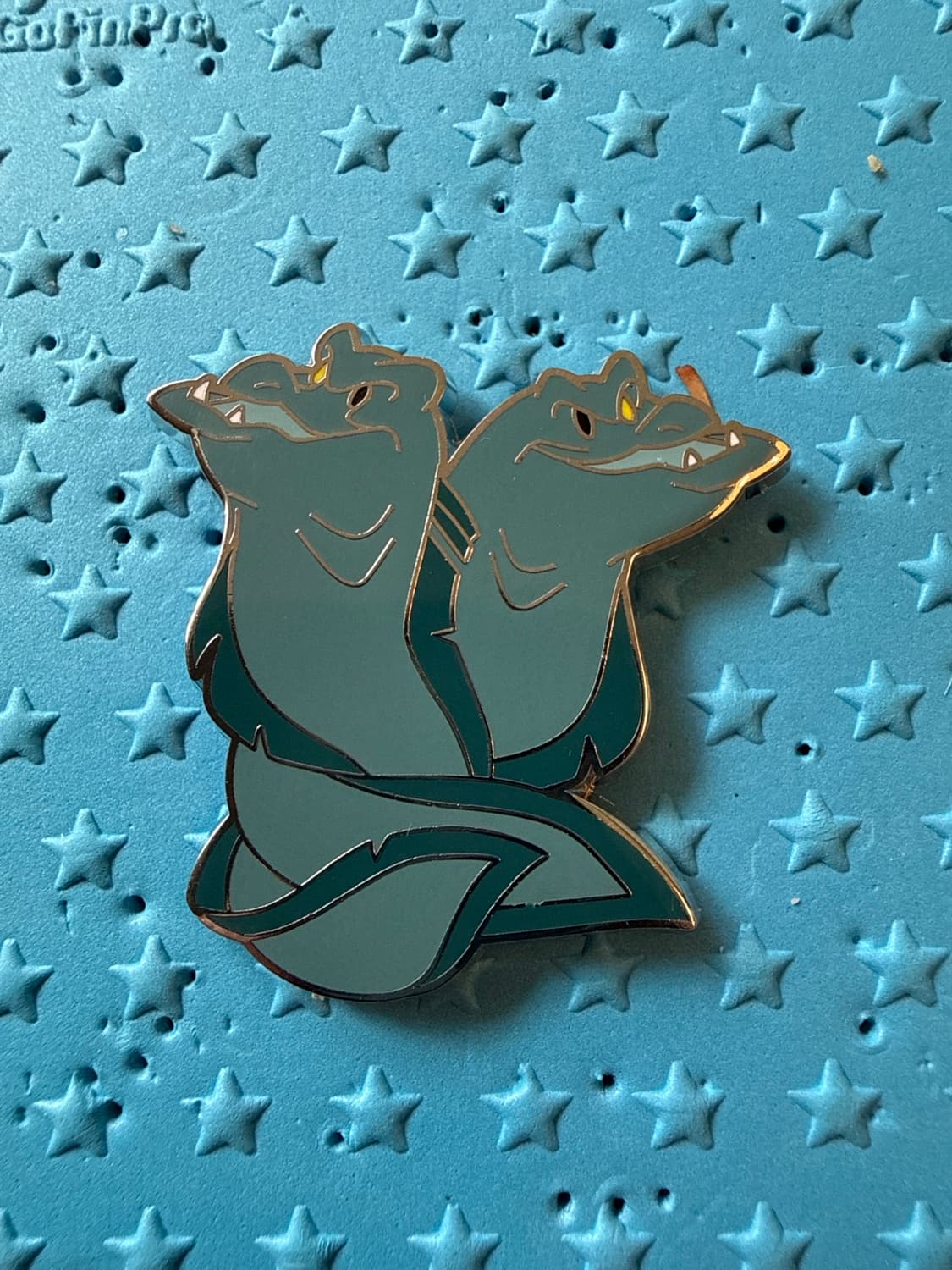 Flotsam and Jetsam - The Little Mermaid - Ursula, Flotsam & Jetsam Pin Set front