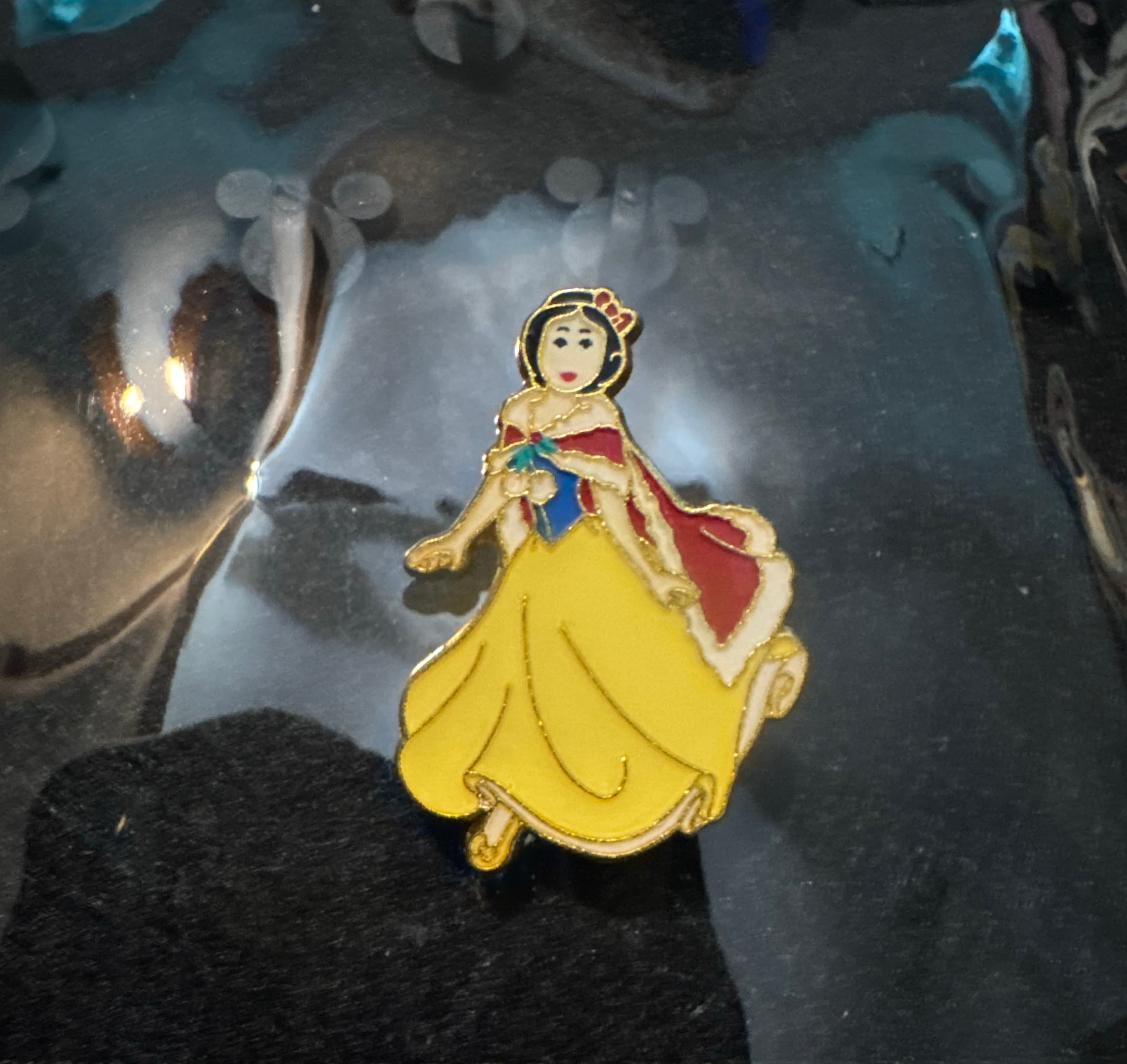 Snow White with Cape front
