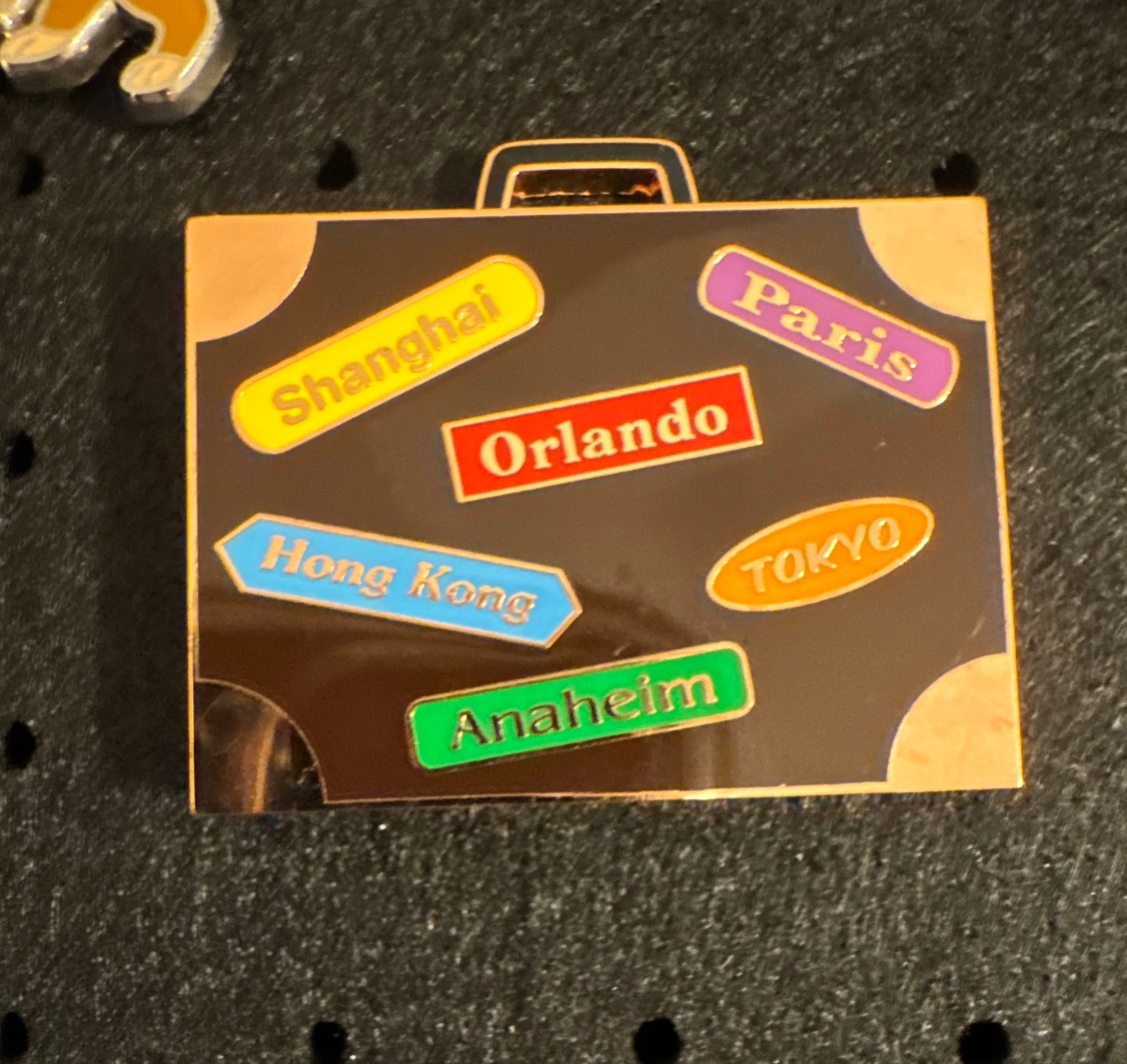 Around The World With Mickey - Suitcase front