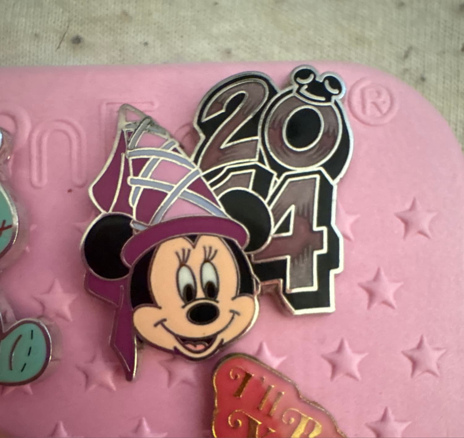 Minnie Mouse 2024 Dated Pin front