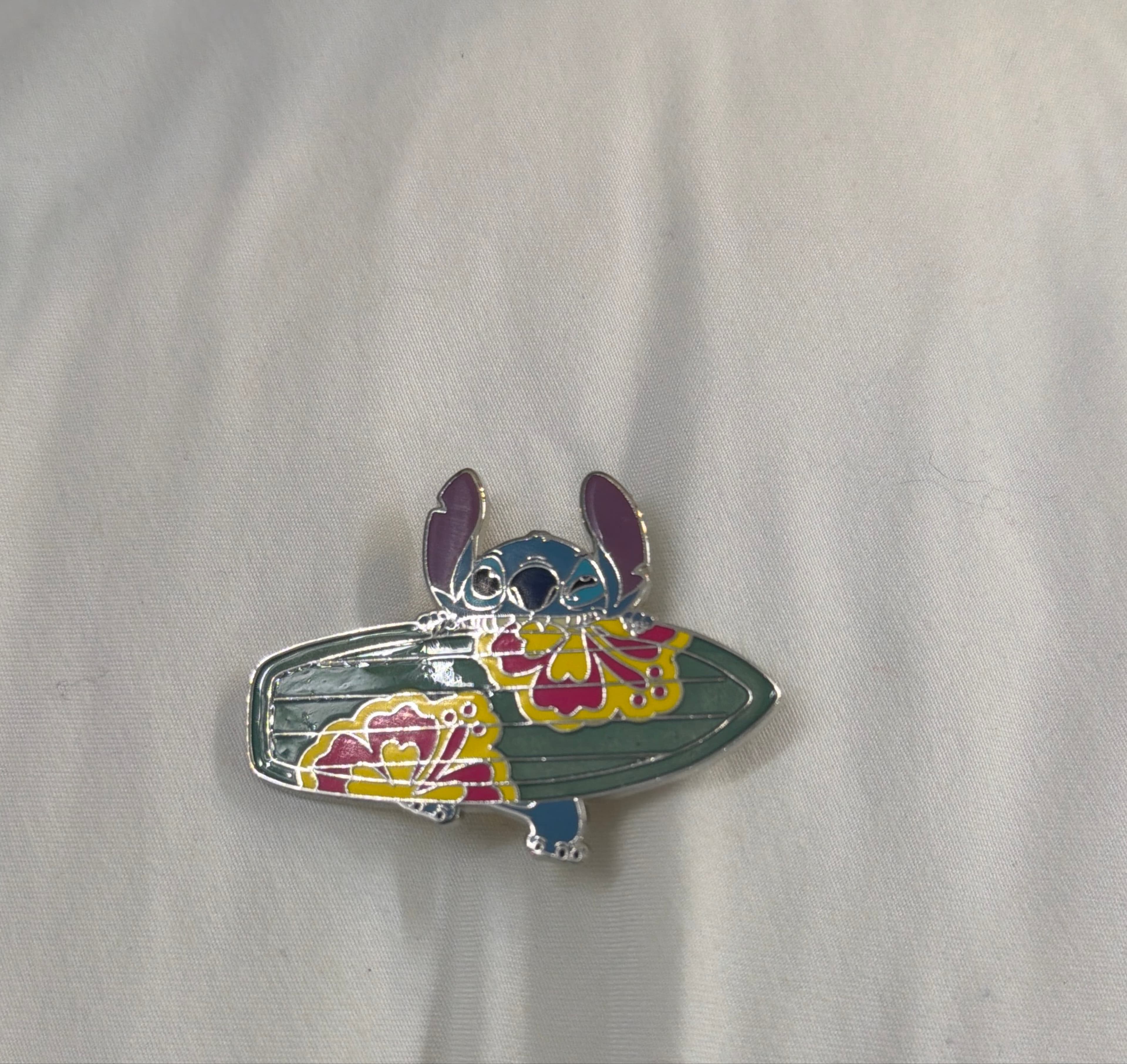 Stitch with Surfboard - Lilo & Stitch front