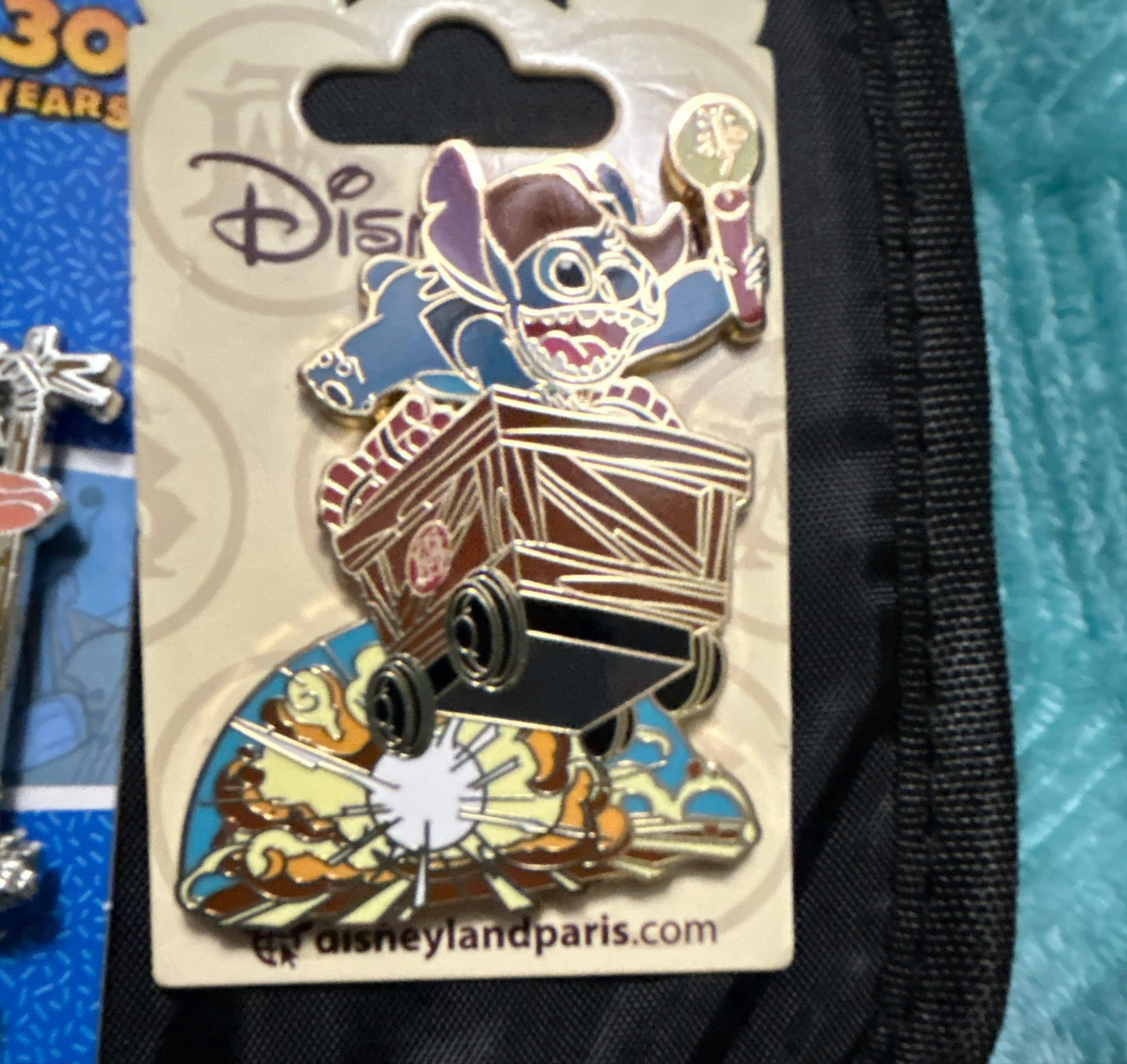 Pecos Bill - Big Thunder Mountain - Stitch front