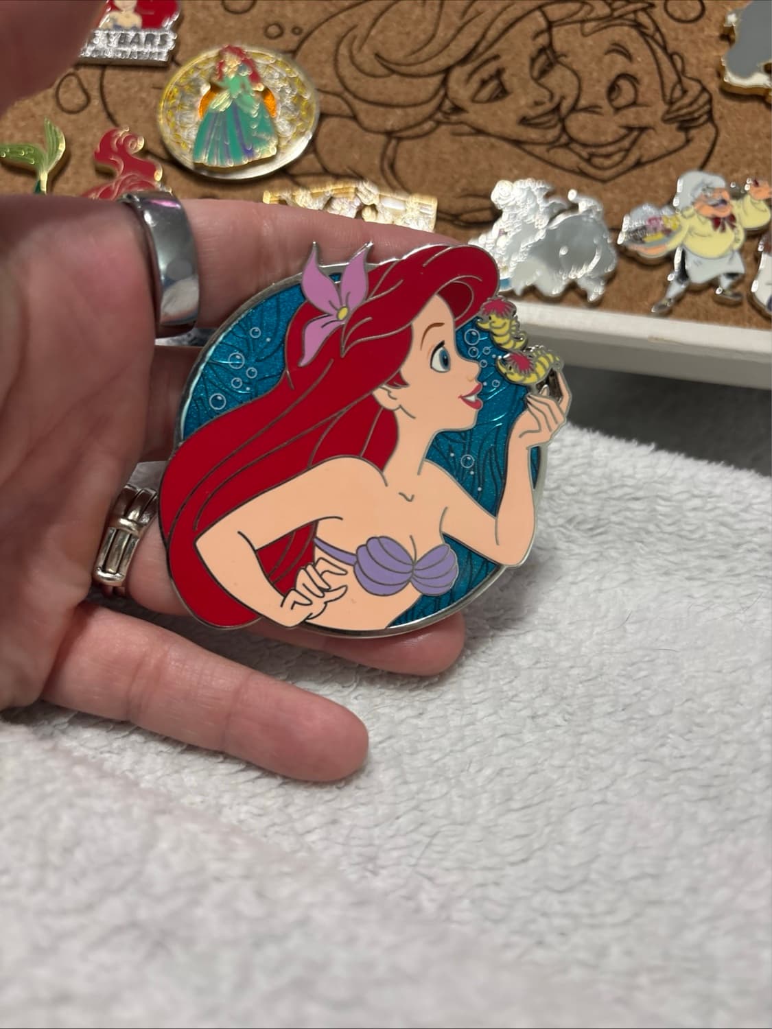 Ariel Profile Pin WDI Imagineering LE 250 front