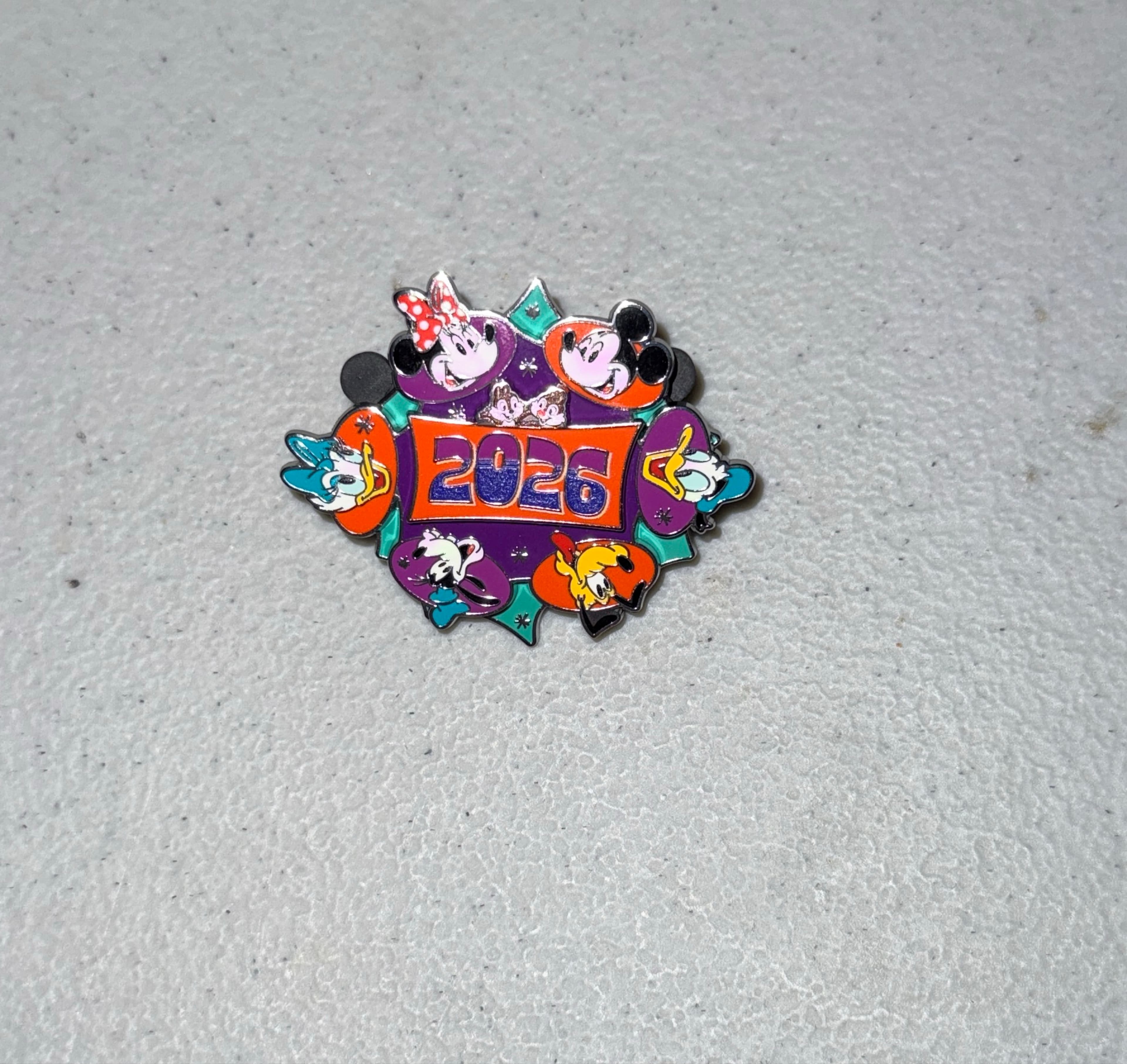 Mickey Mouse and Friends 2026 Spinner - 2026 Dated Year Pins front
