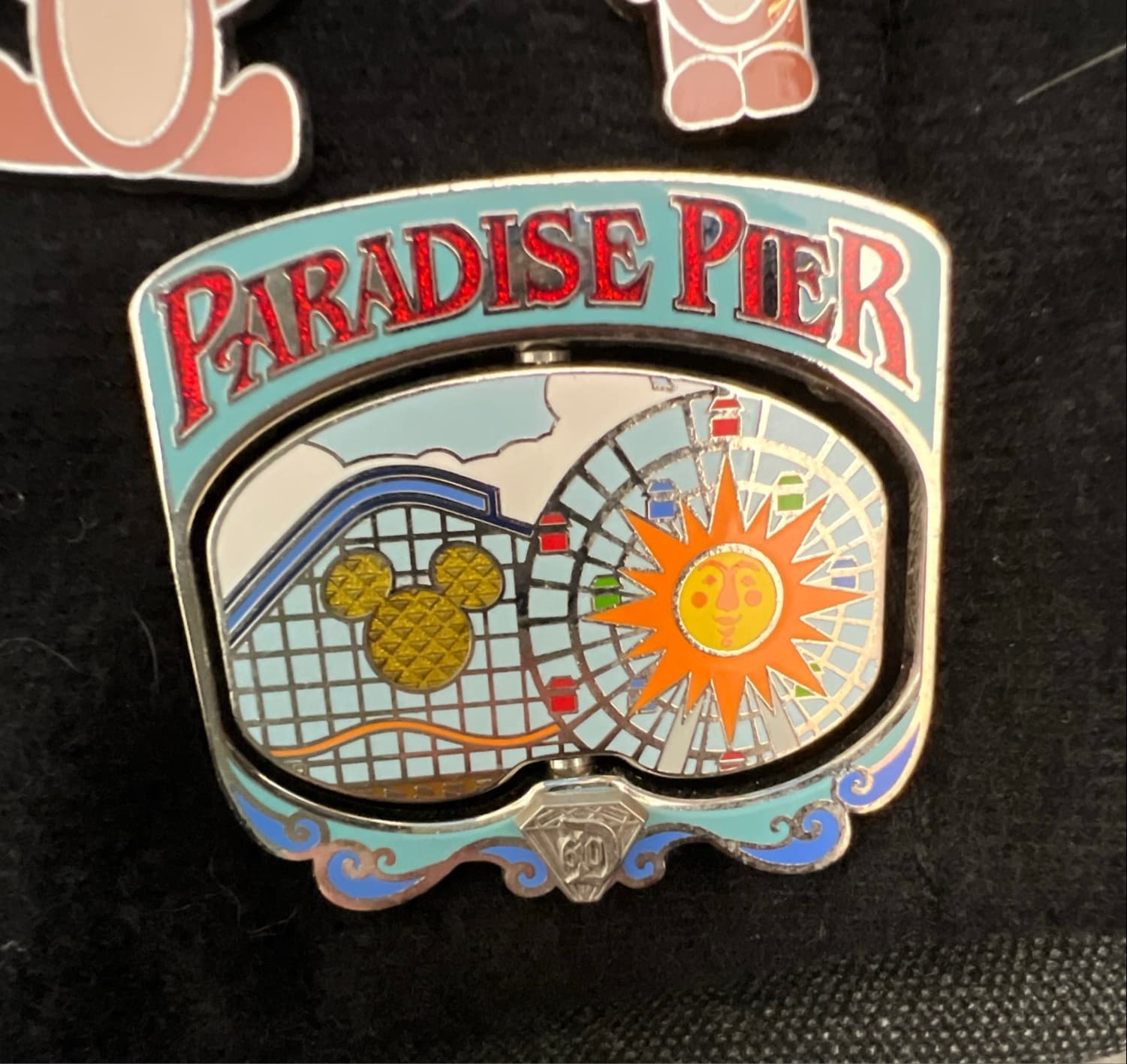 Paradise Pier Spinner - Disneyland 60th Anniversary Diamond Decades Collection front