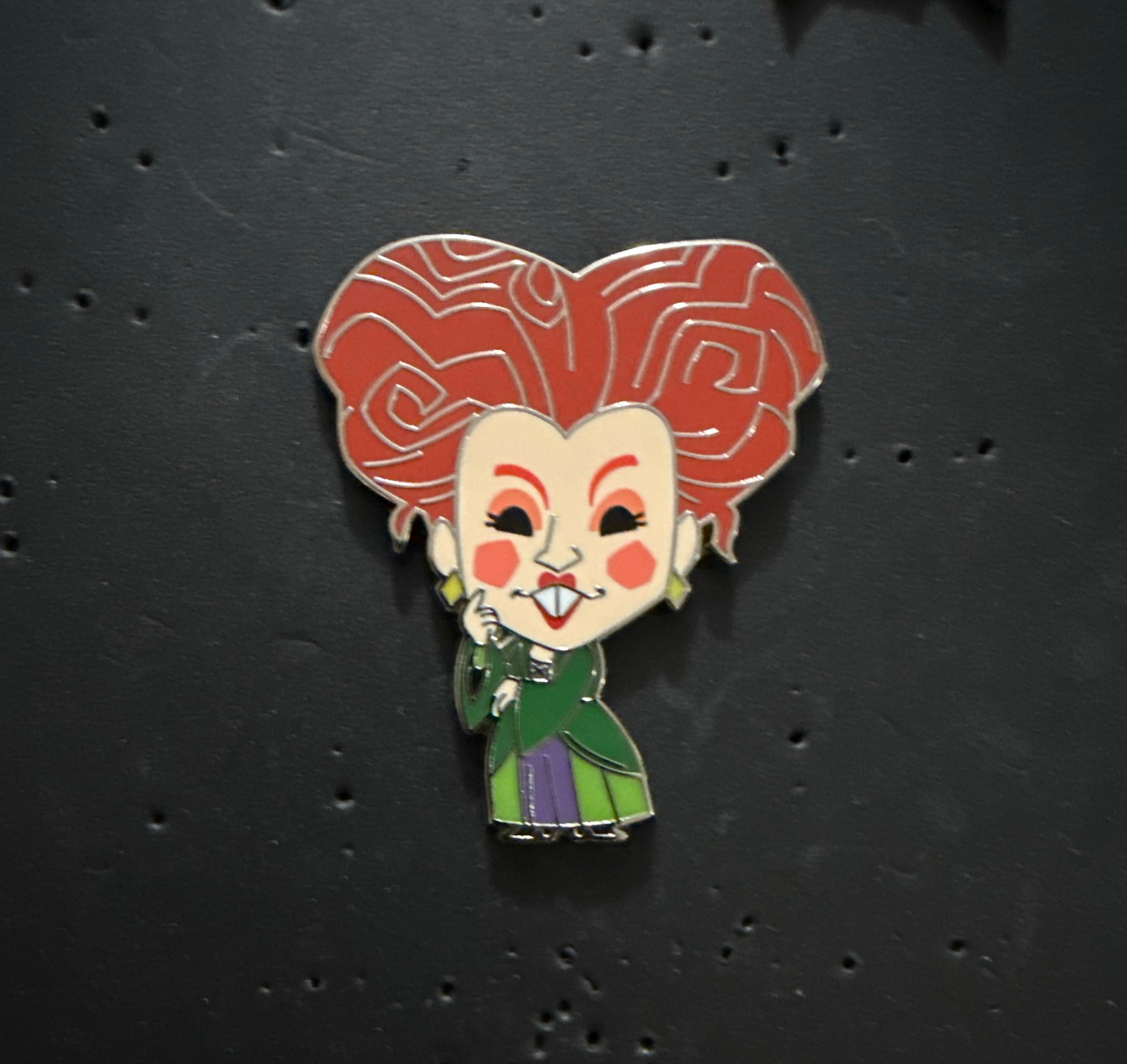 Winifred Sanderson - Hocus Pocus Chibi Blind Box front