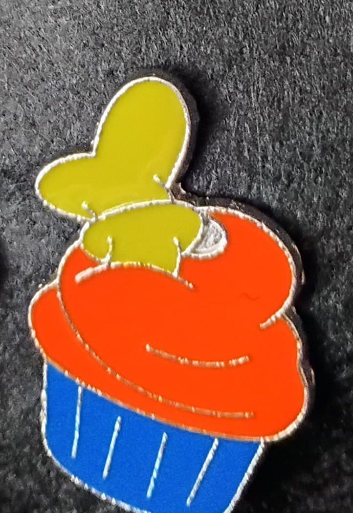Goofy cupcake front