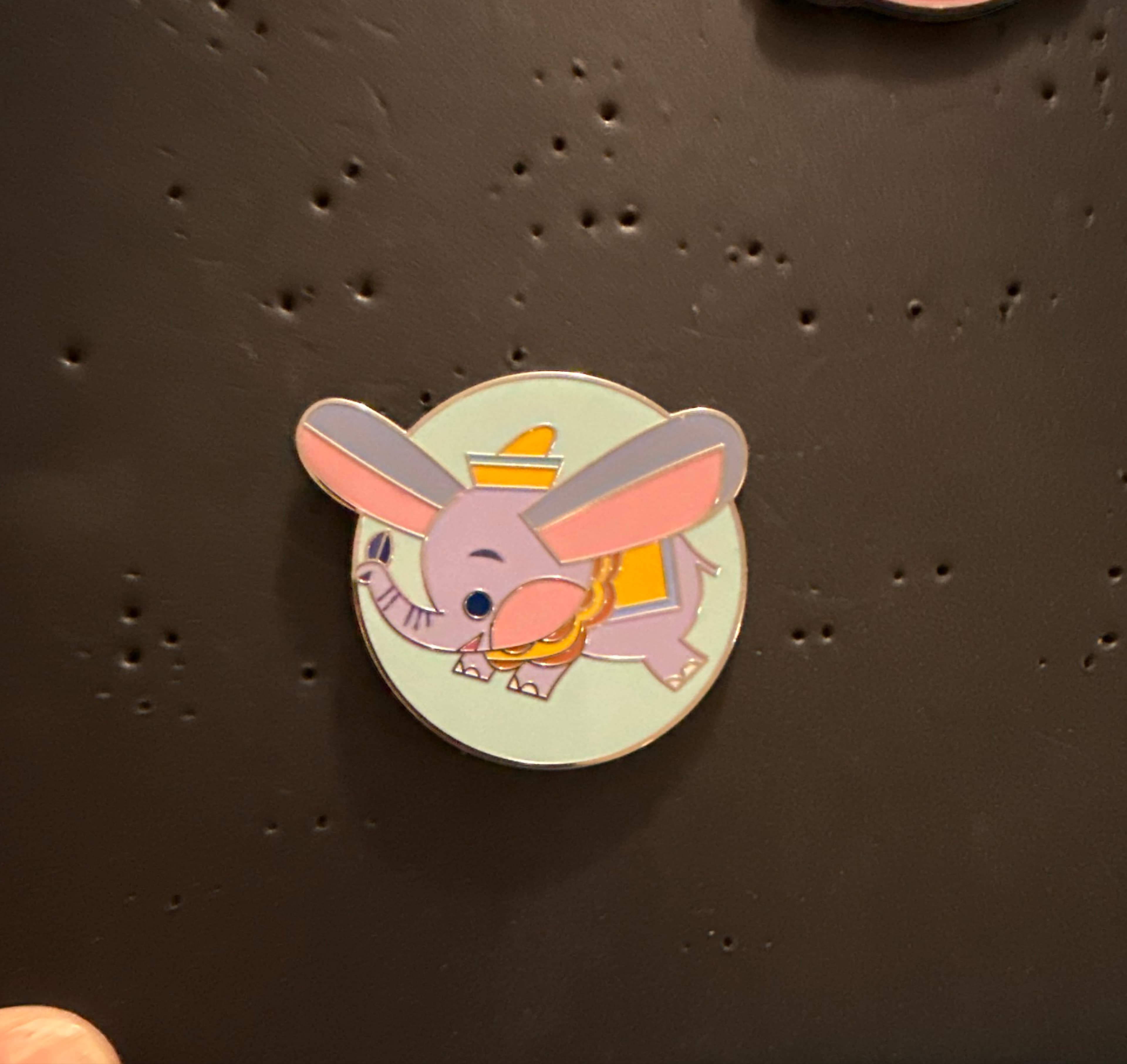 Dumbo - Joey Chou Mystery Collection front