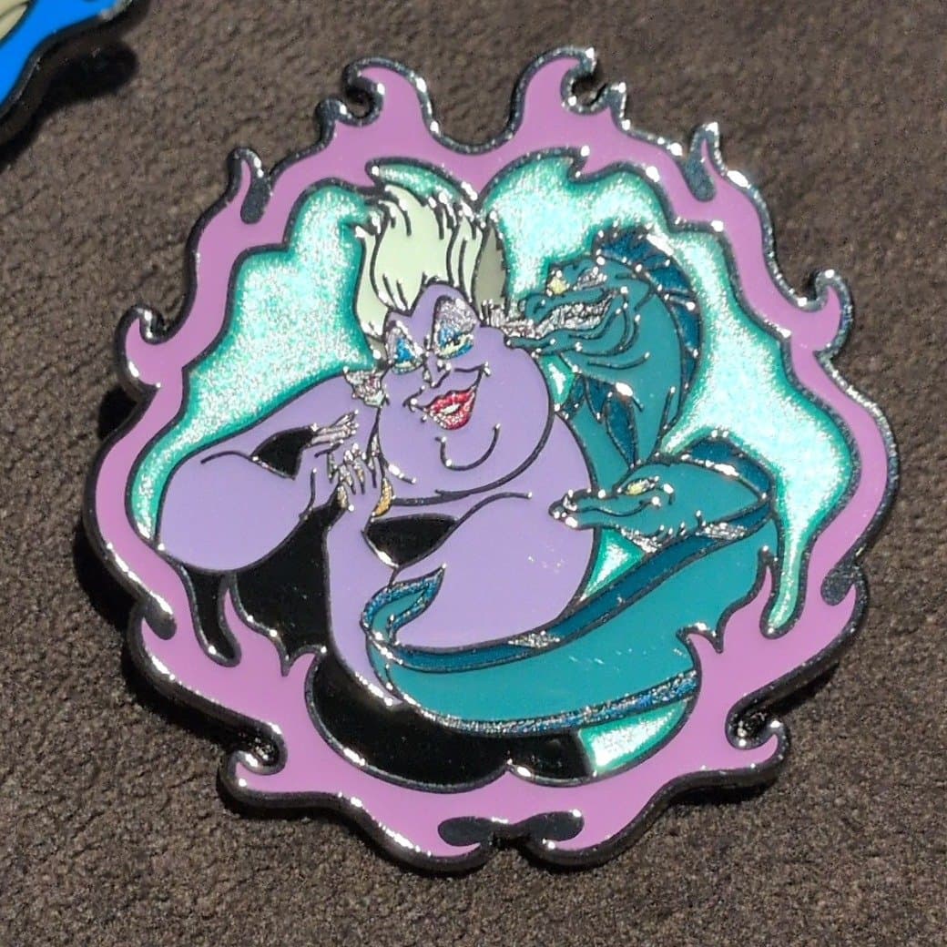 Ursula, Flotsam and Jetsam Pin Disney Villains front