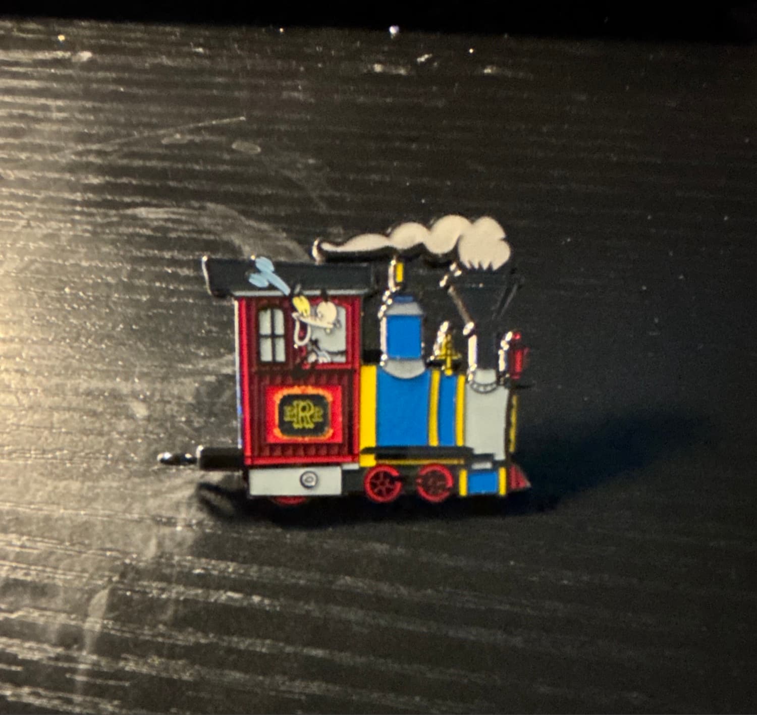 Disney Mickey & Minnie's Runaway Railway Goofy Train Enamel Pin front