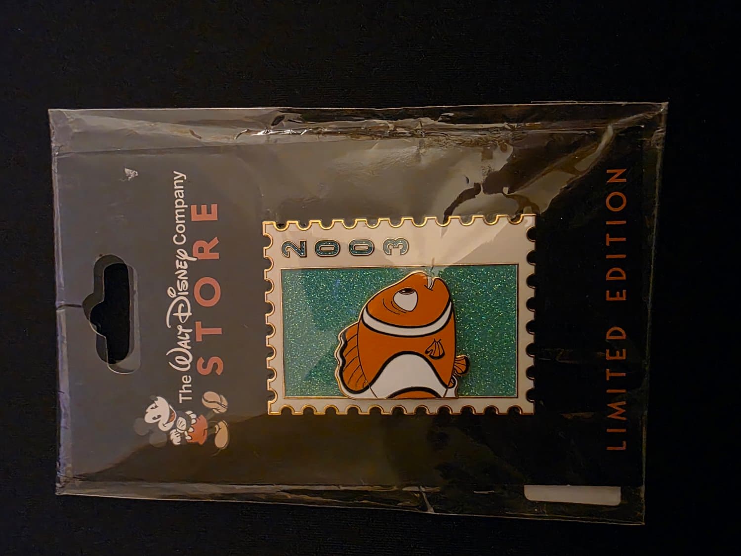 WDCS Nemo Pixar Postage Stamp Set Finding Nemo Disney Pin front