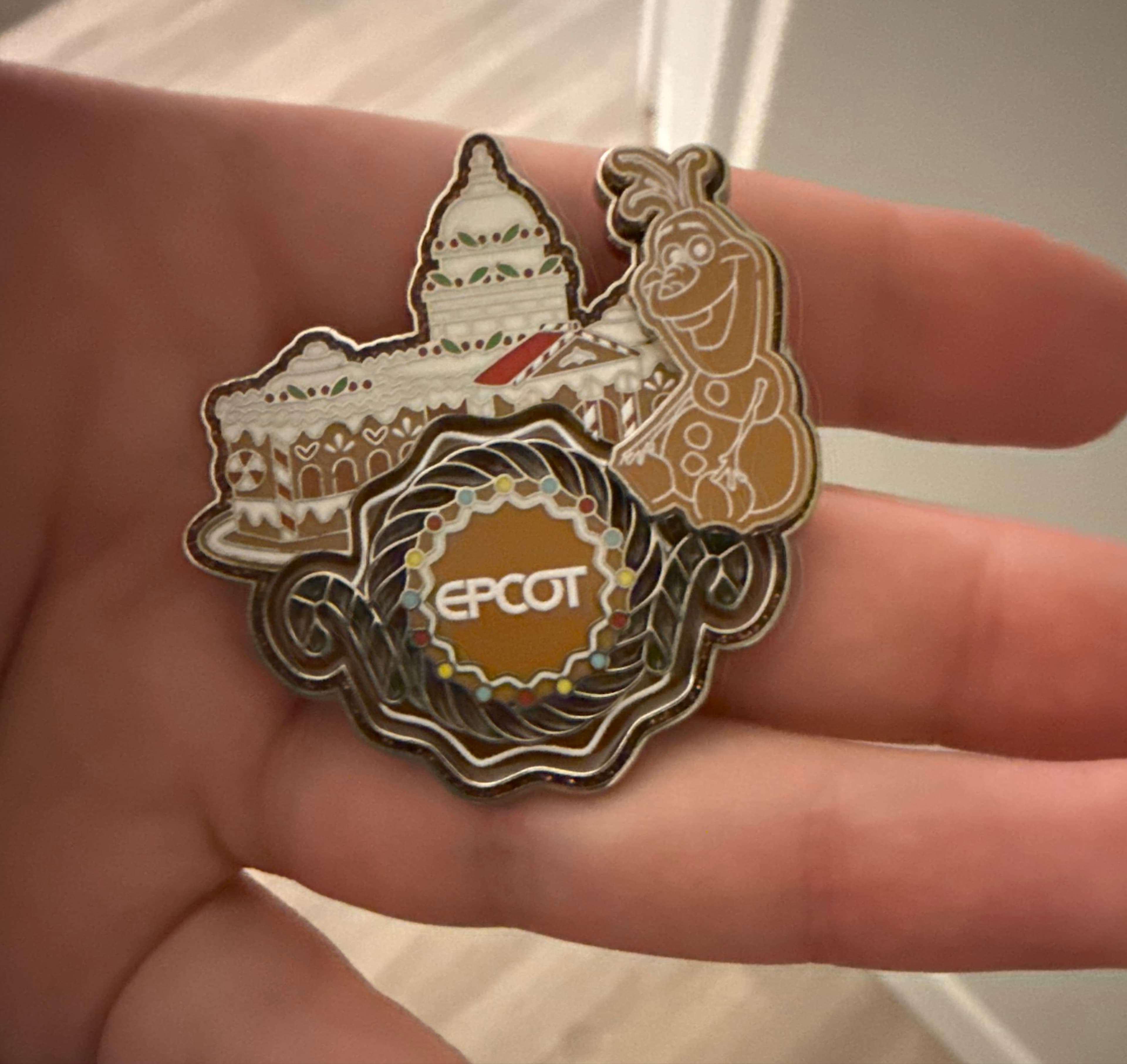 WDW - Olaf - EPCOT - Resort Gingerbread Christmas 2024 - Frozen front