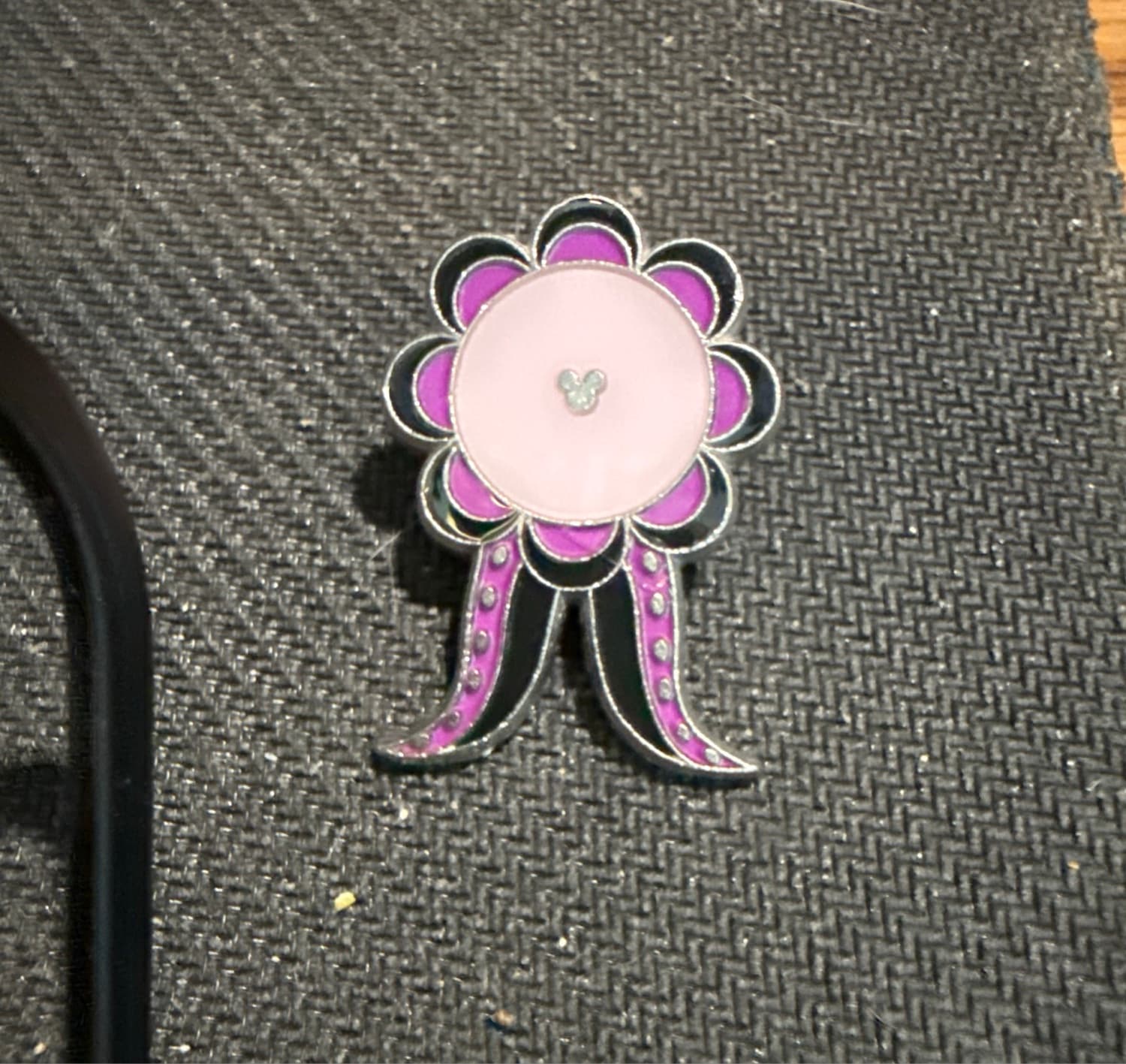 Prize Ribbon Ursula Pin front