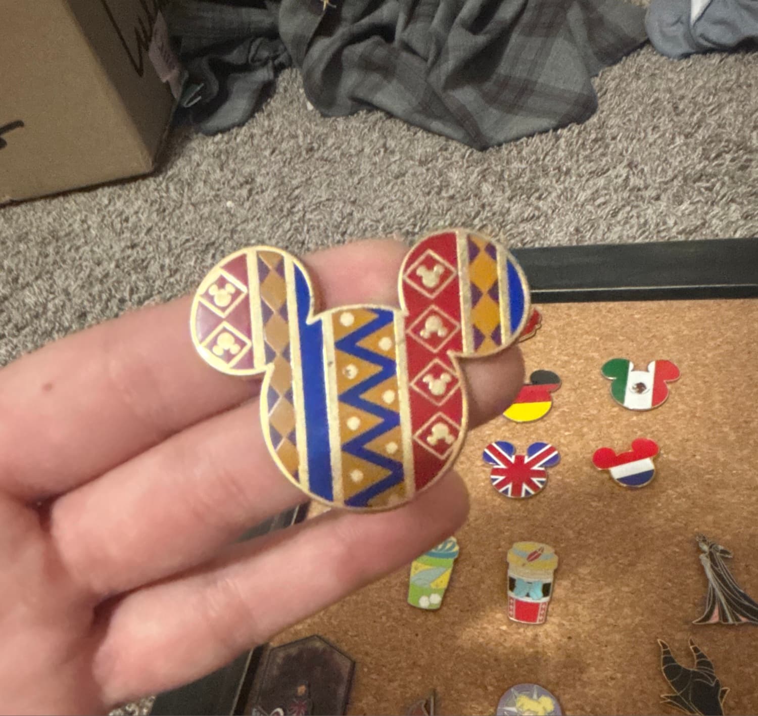 Mickey Icon - African Pattern front