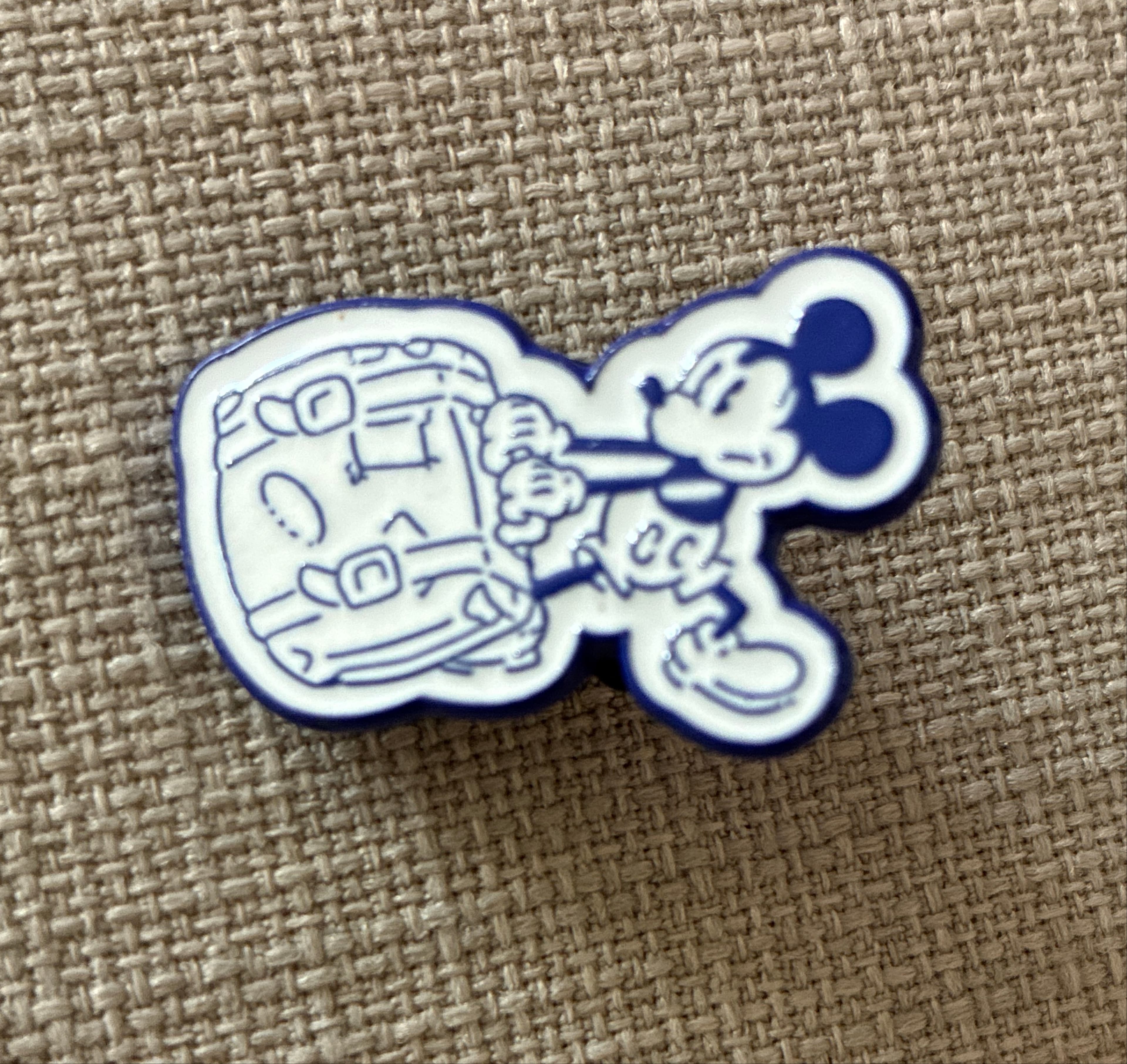 Mickey Pulling Luggage front