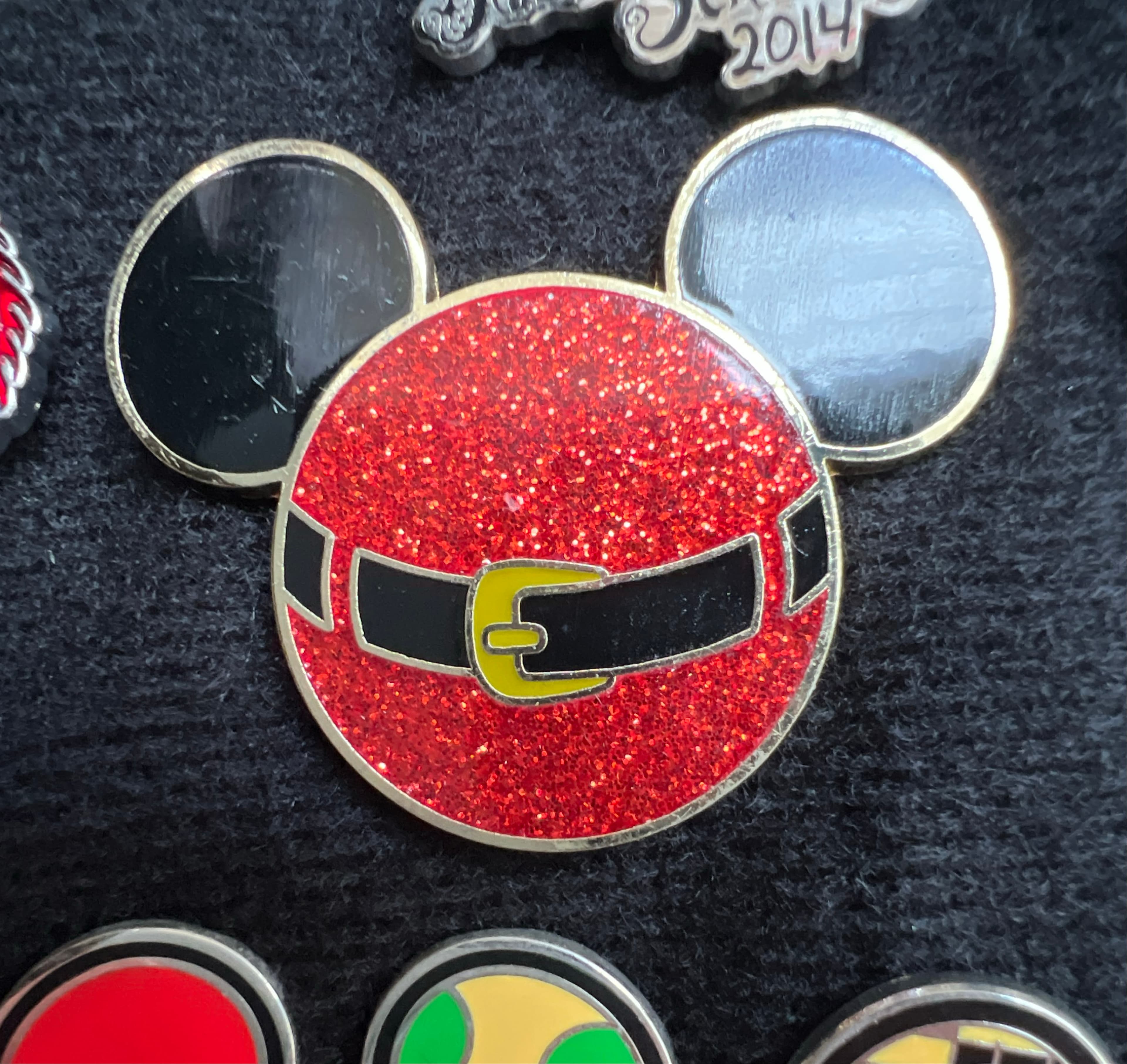 Mickey Icon - Santa Belt with Glitter front