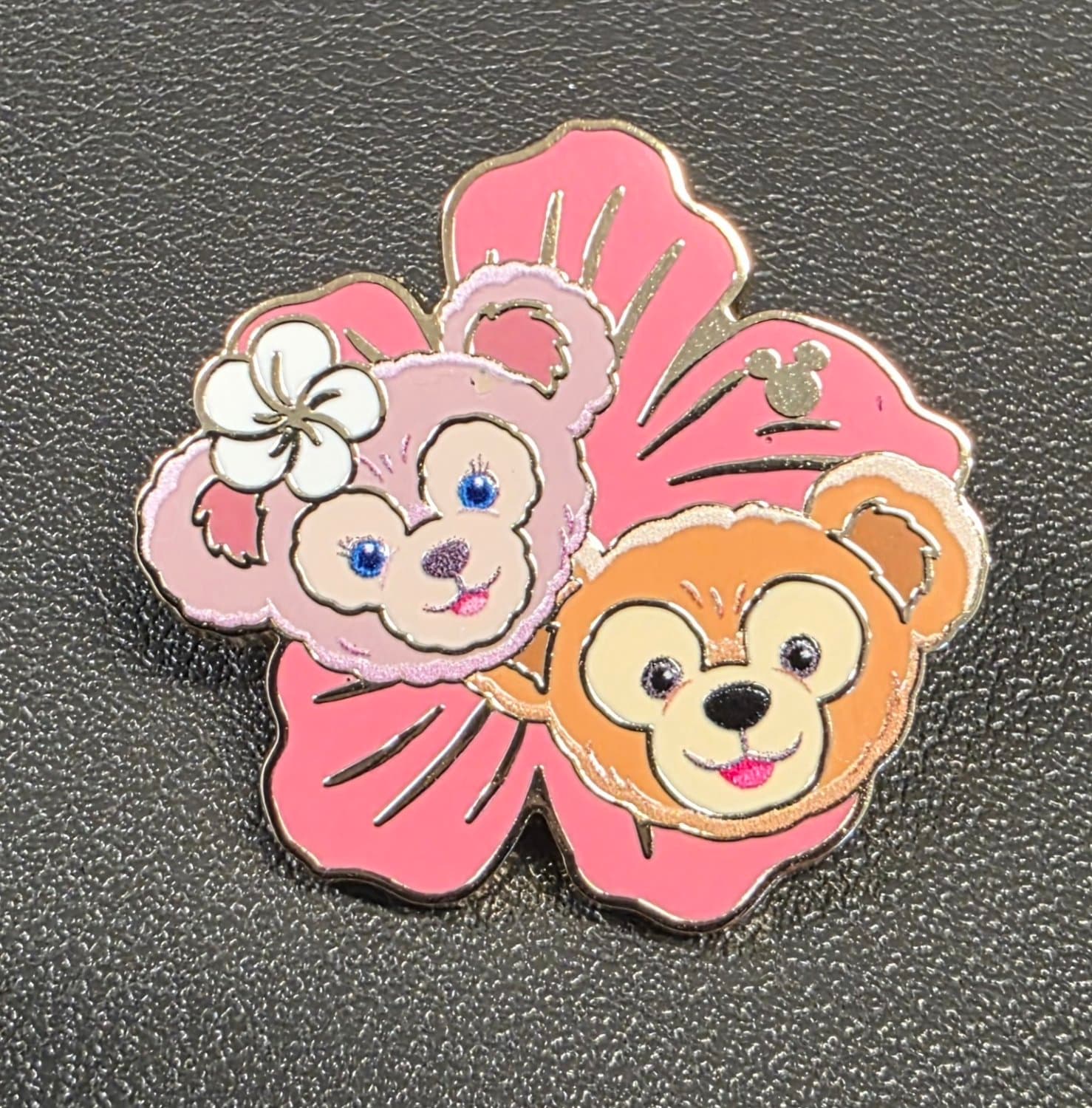 Duffy and ShellieMay Aulani Hidden Disney front