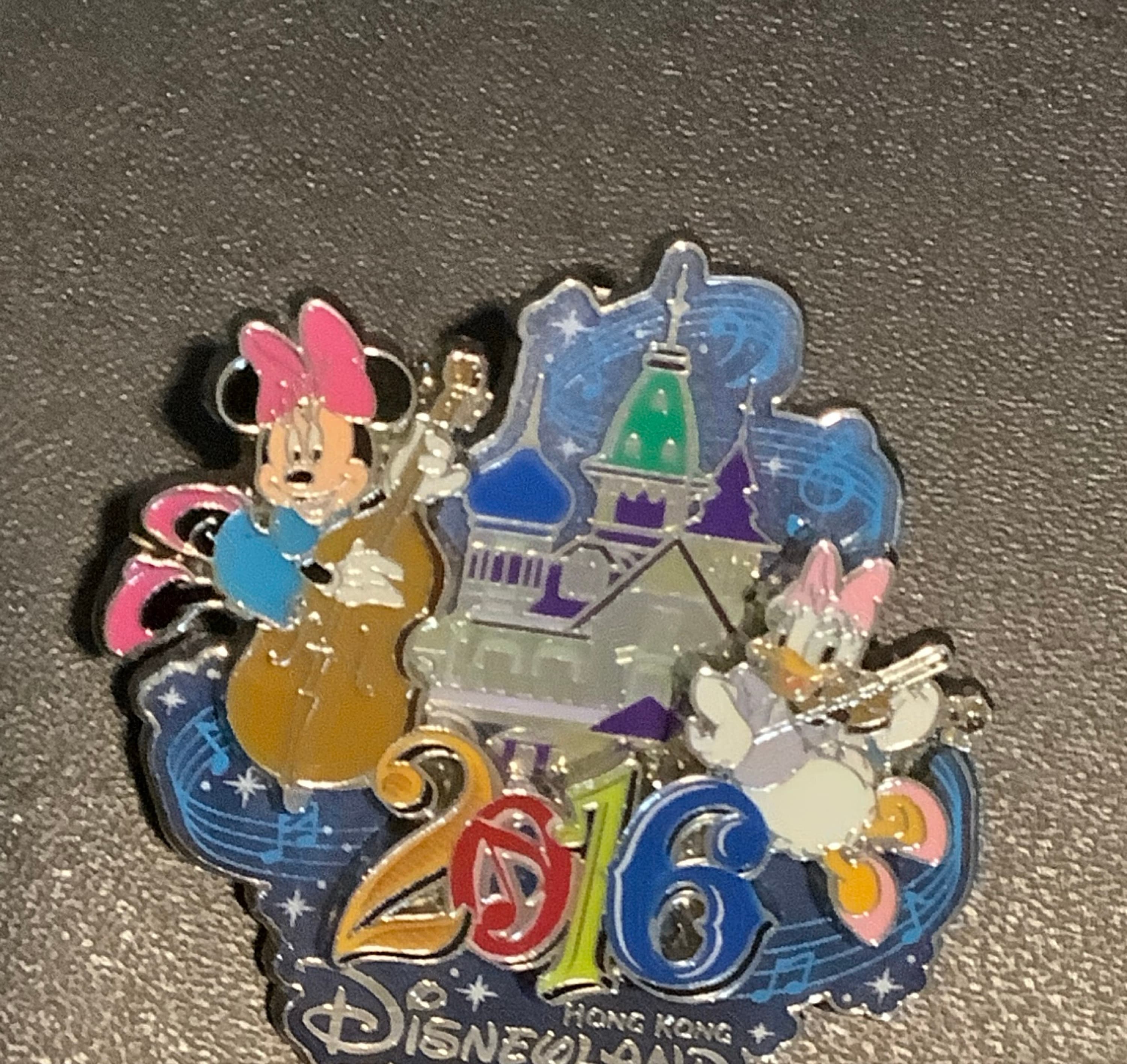 Minnie Mouse & Daisy Duck Musical Castle 2016 Hong Kong Disneyland Pin front