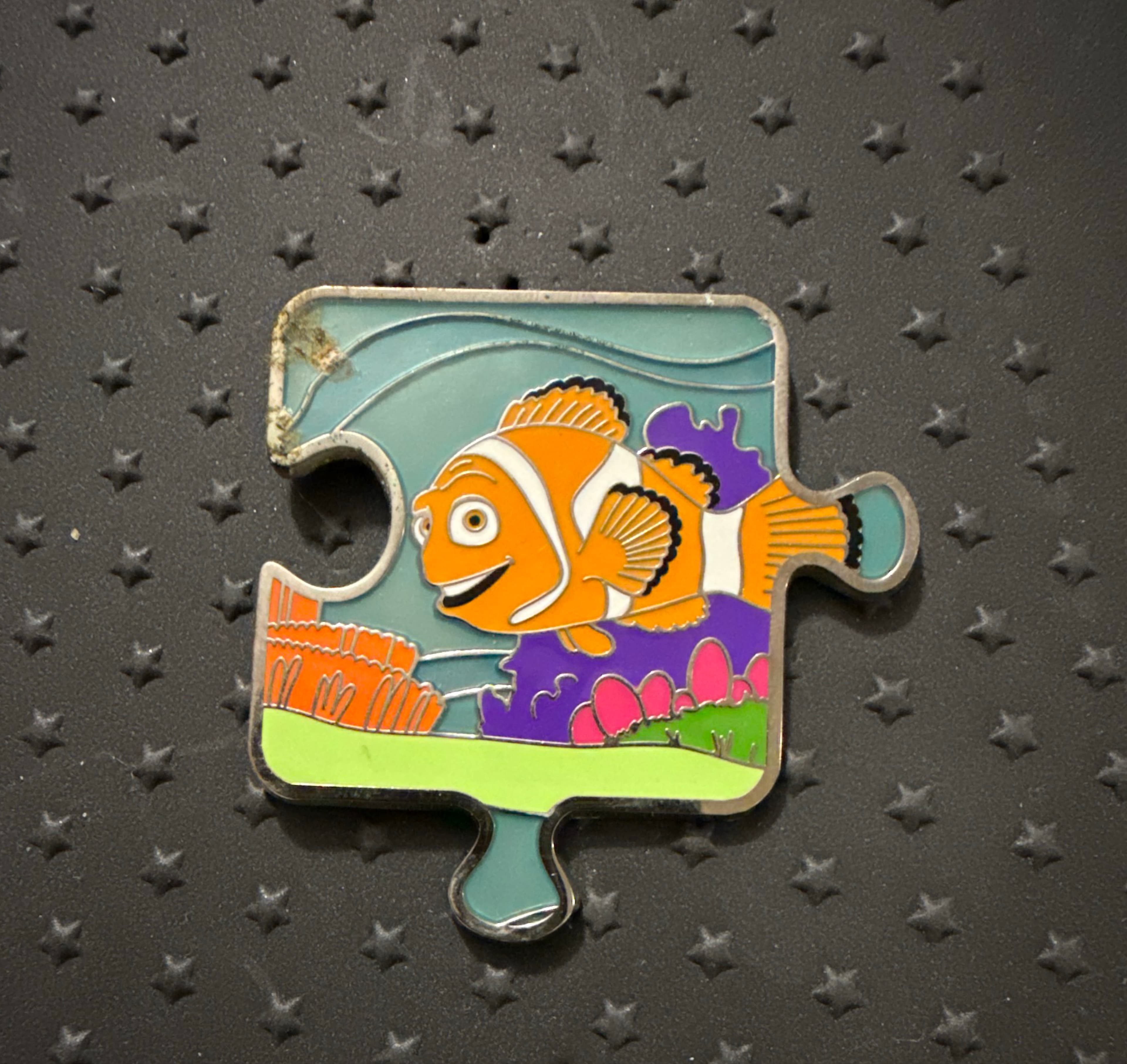 Nemo - Finding Nemo Character Connection Mystery Puzzle front