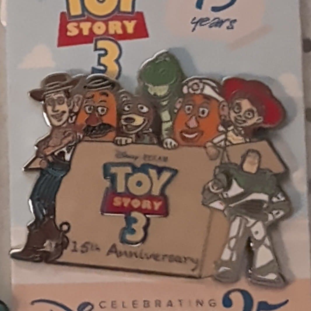 Toy Story 3 15th Anniversary Pin front