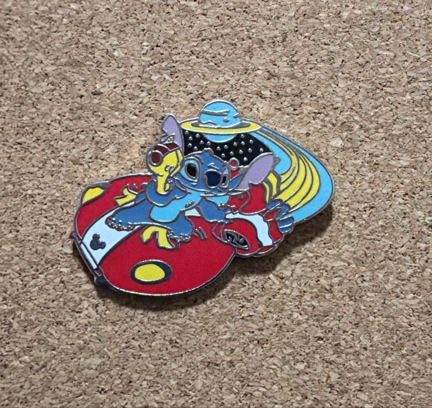 Stitch and Ducklings in Teacup with UFO Pin front