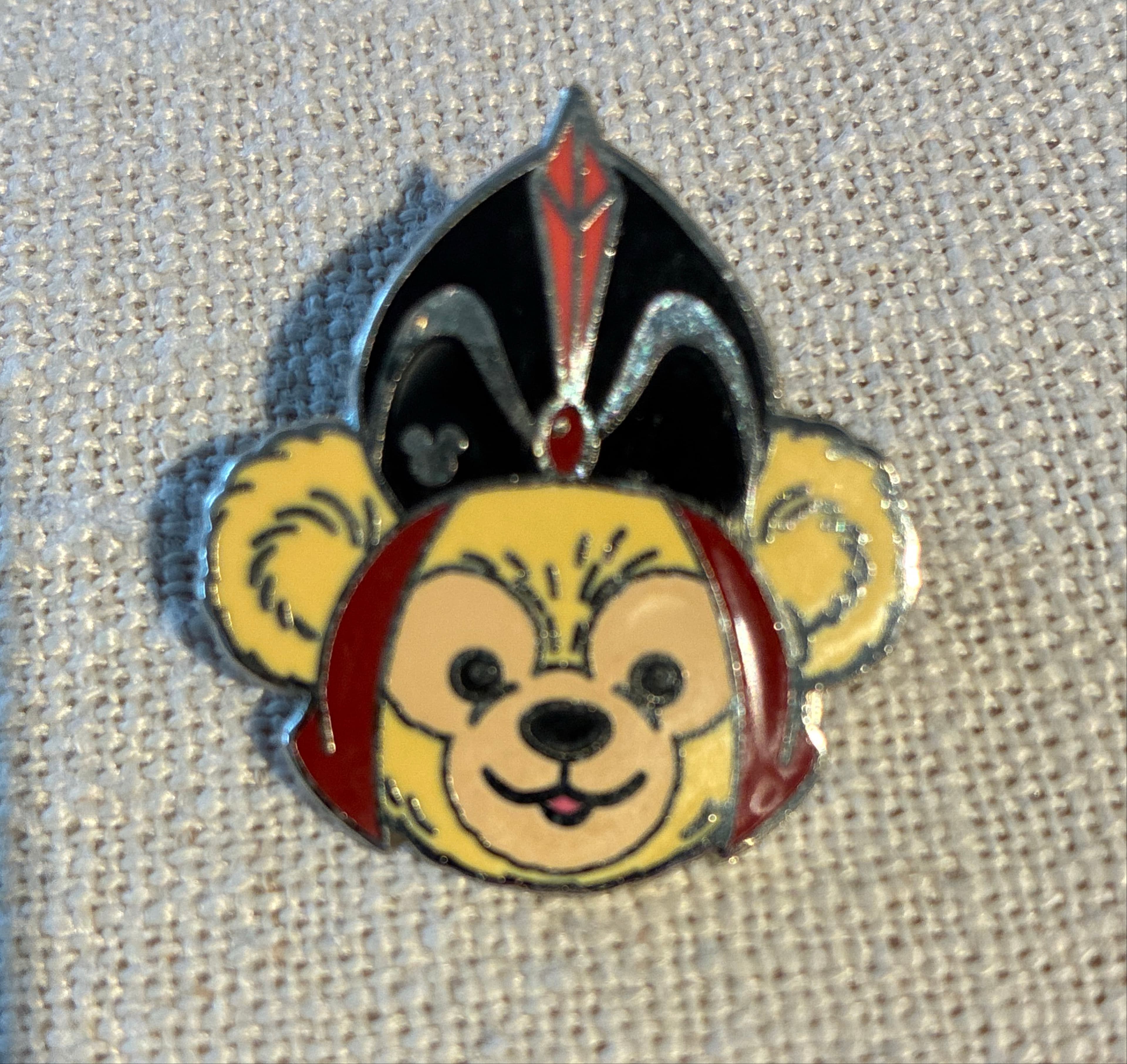Duffy the Disney Bear in Jafar's Hat Hidden Mickey Pin front