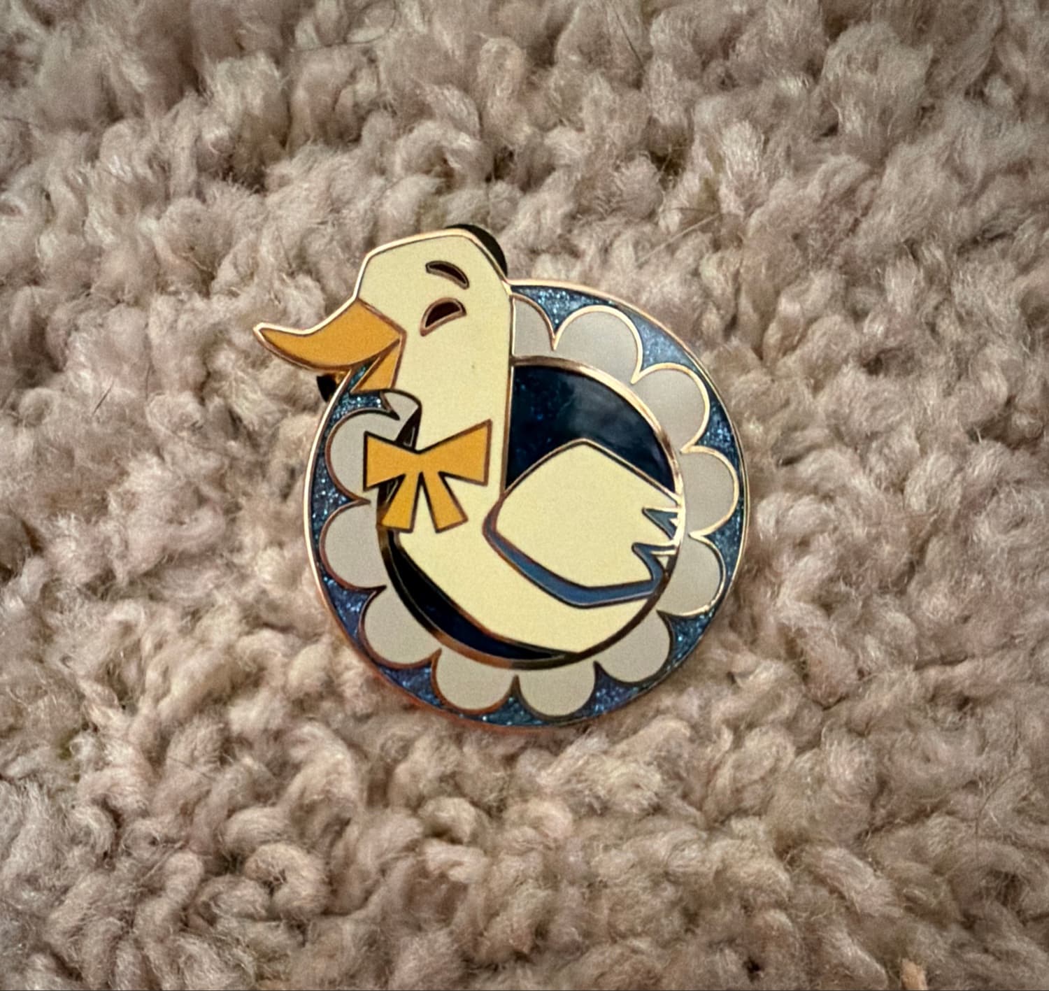 Goose - It's a Small World 60th Anniversary Mystery Pin front